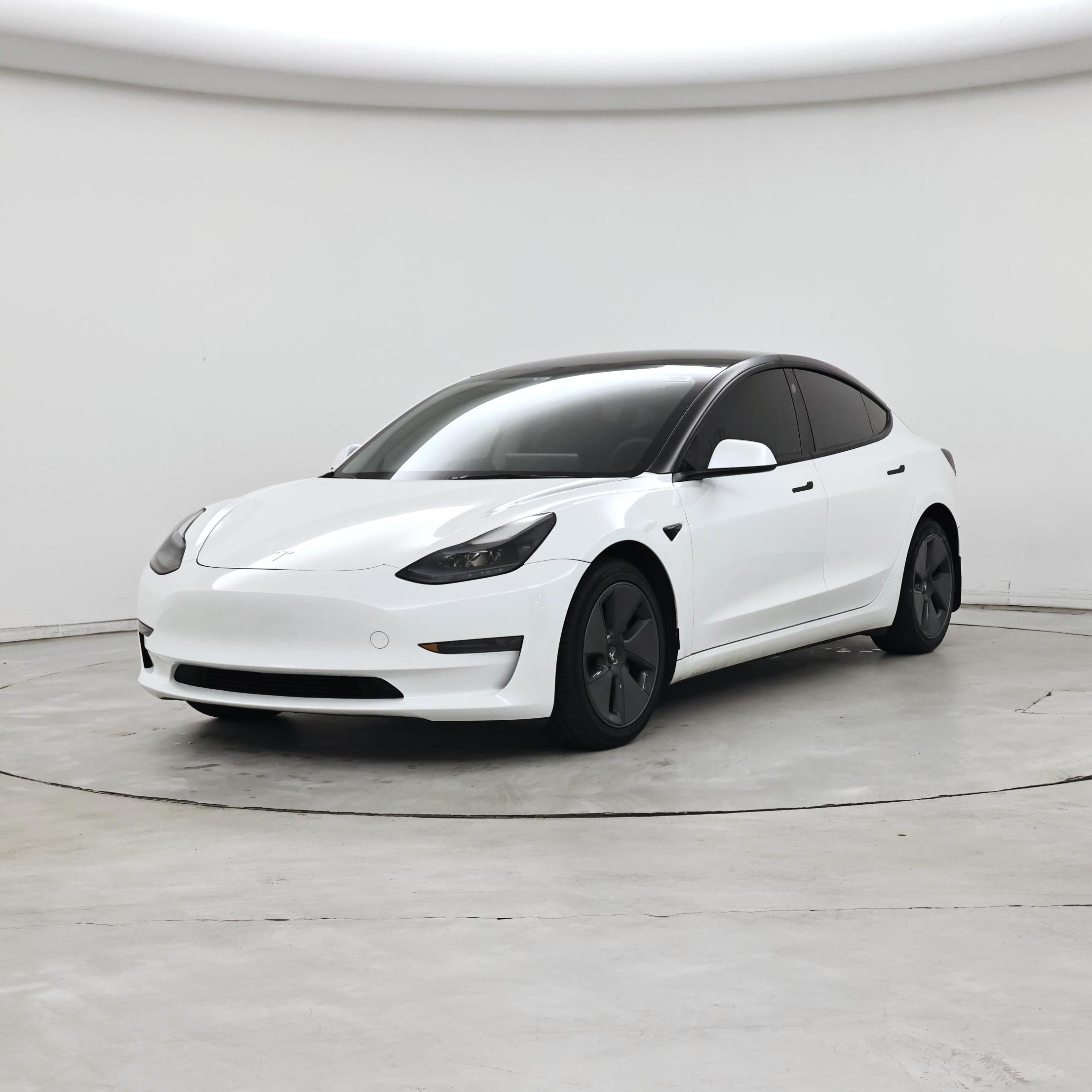 Thumbnail: 2023 Tesla Model 3 - 4