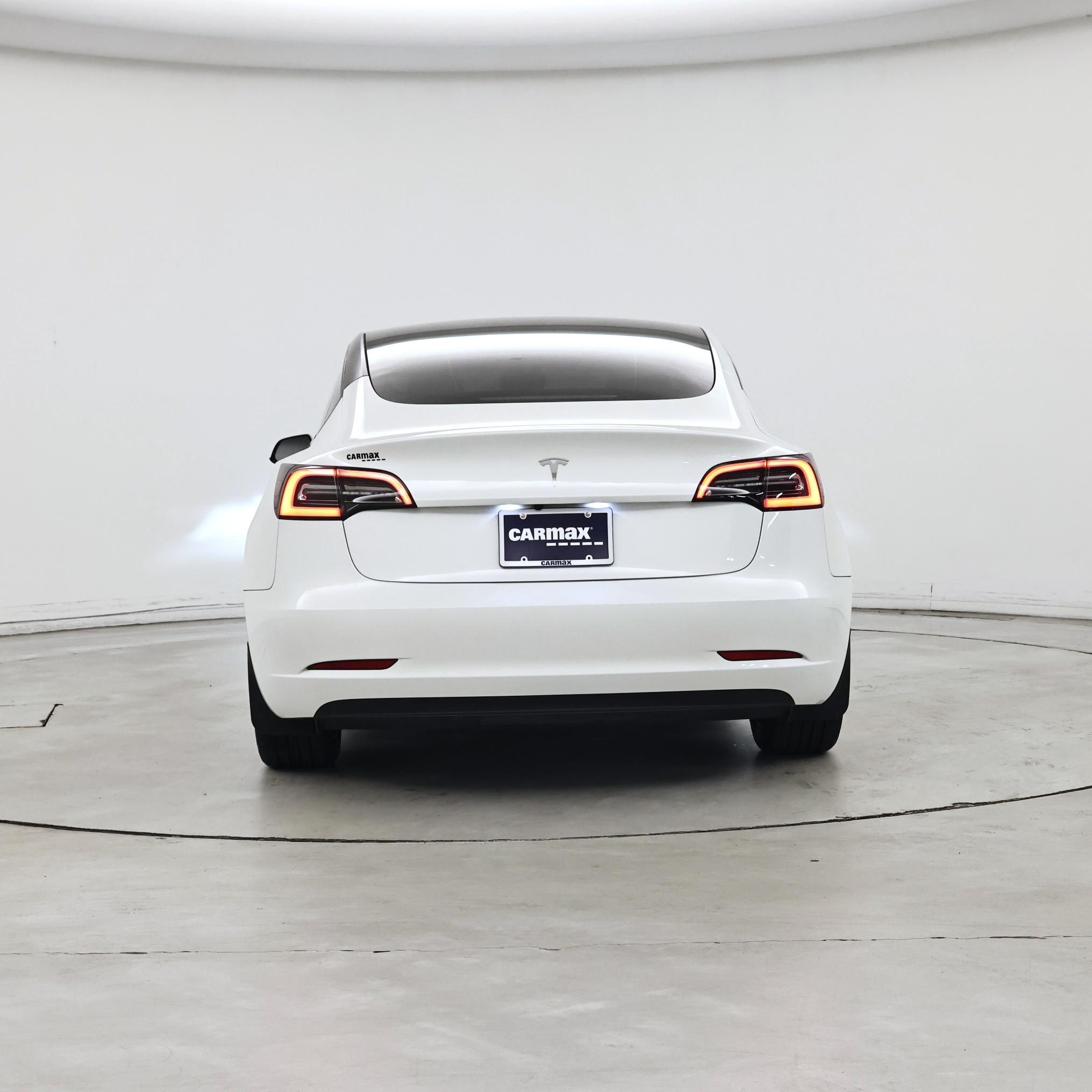 Thumbnail: 2023 Tesla Model 3 - 6