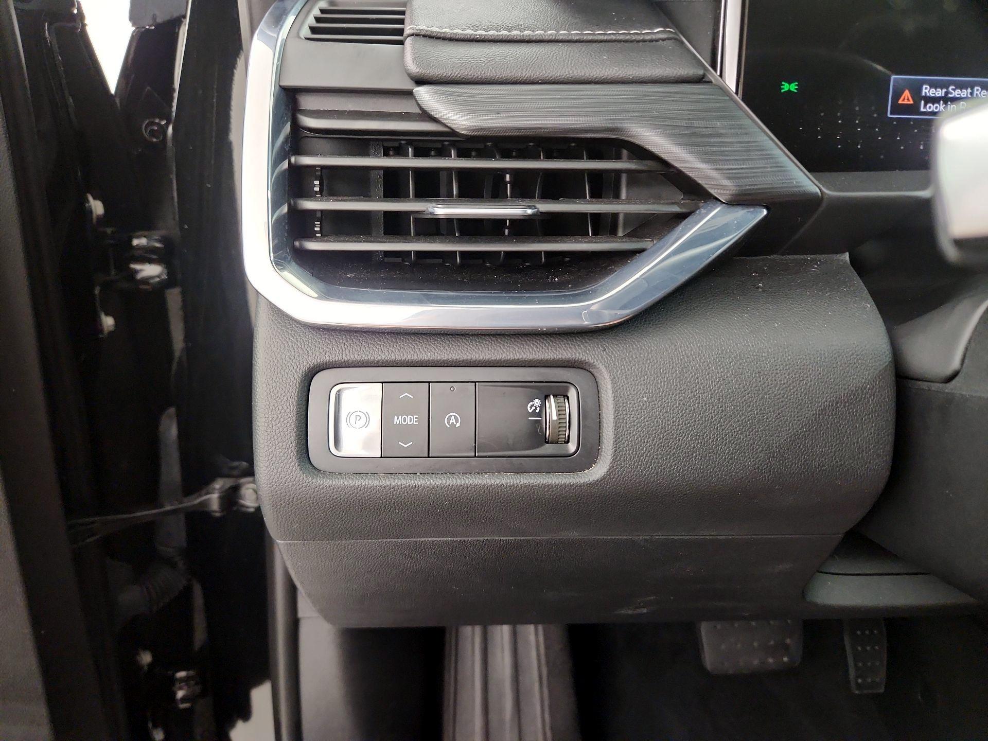 Thumbnail: 2025 GMC Acadia - 13
