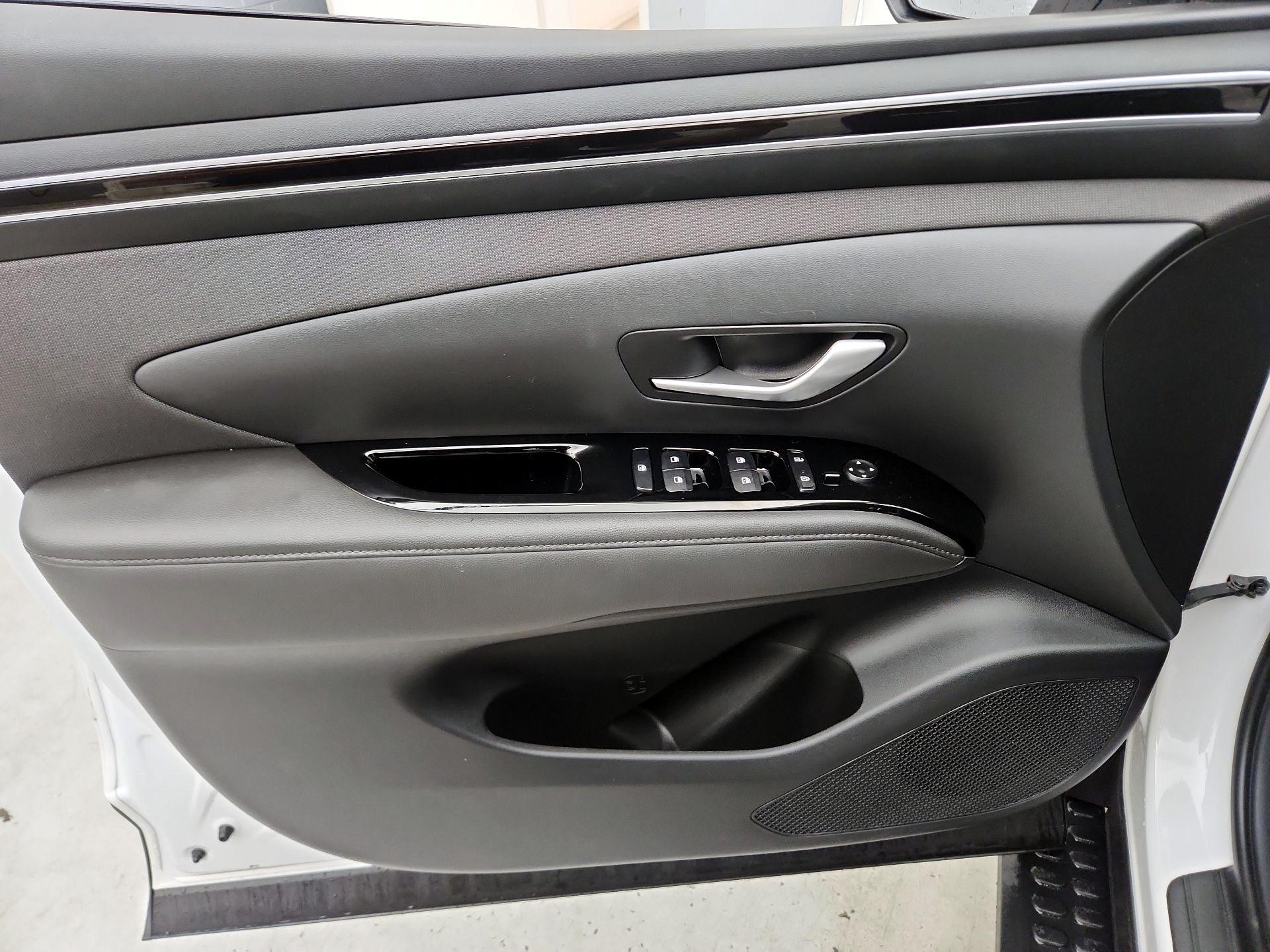 Thumbnail: 2024 Hyundai Tucson - 12