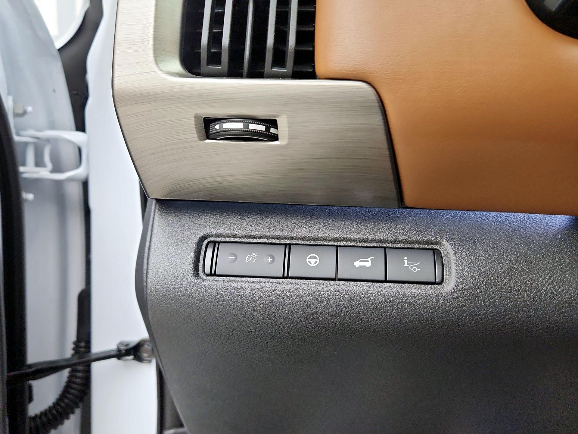 Thumbnail: 2025 Nissan Pathfinder - 13