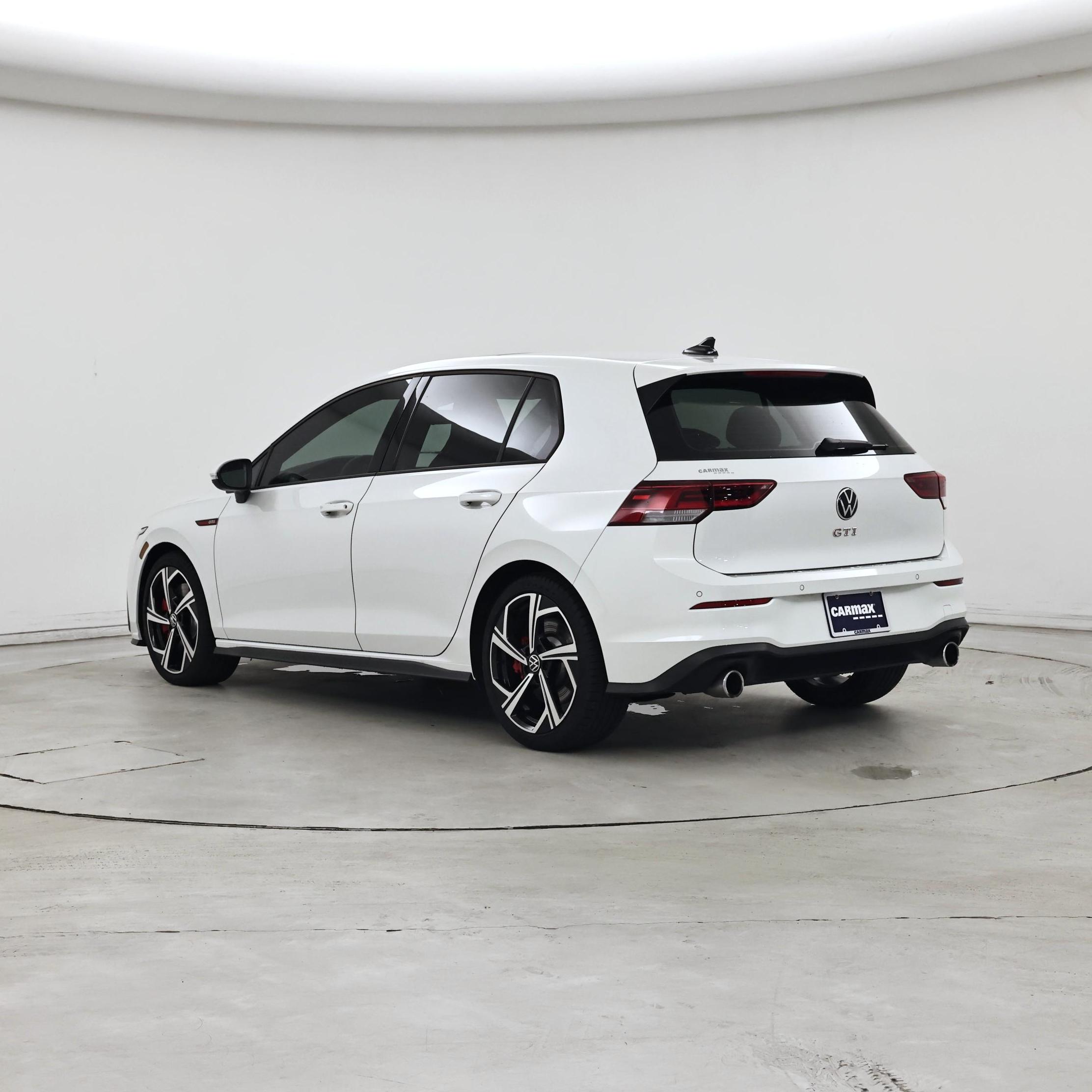 Thumbnail: 2024 Volkswagen Golf - 2