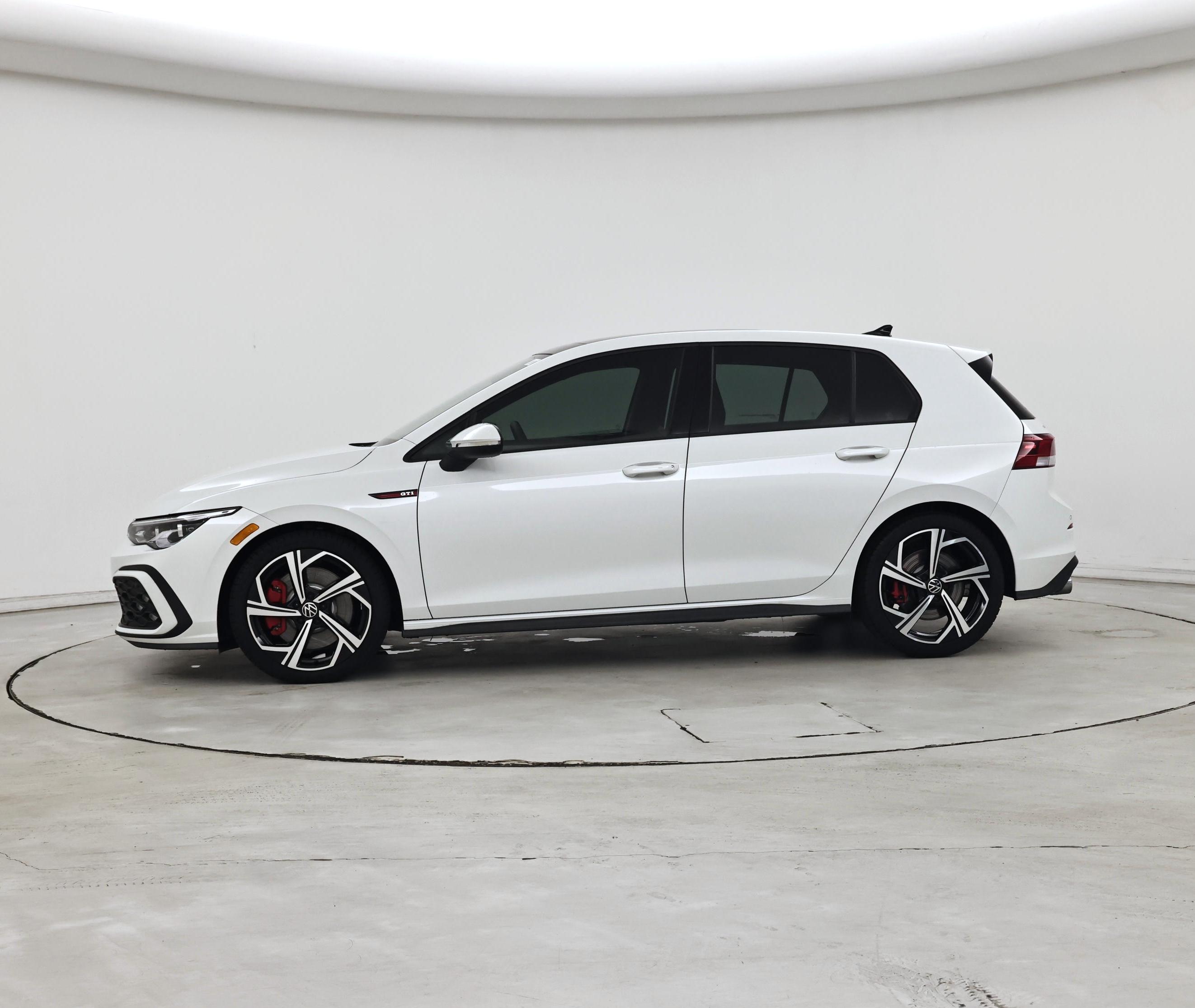 Thumbnail: 2024 Volkswagen Golf - 3