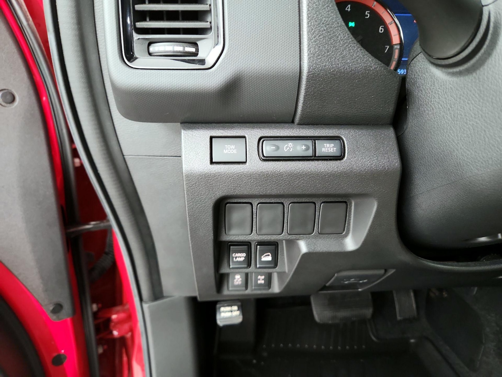 2024 Nissan Frontier PRO-4X - Photo 14