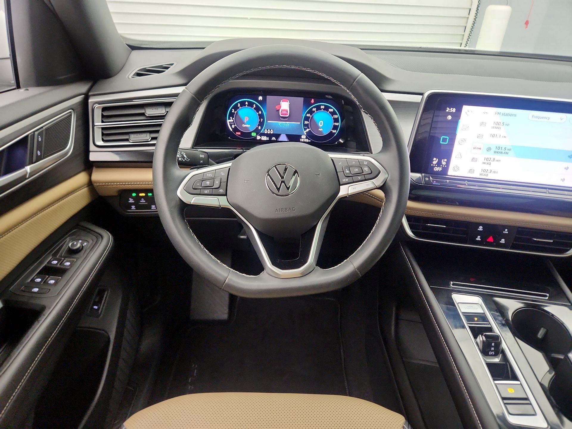 Thumbnail: 2024 Volkswagen Atlas - 10