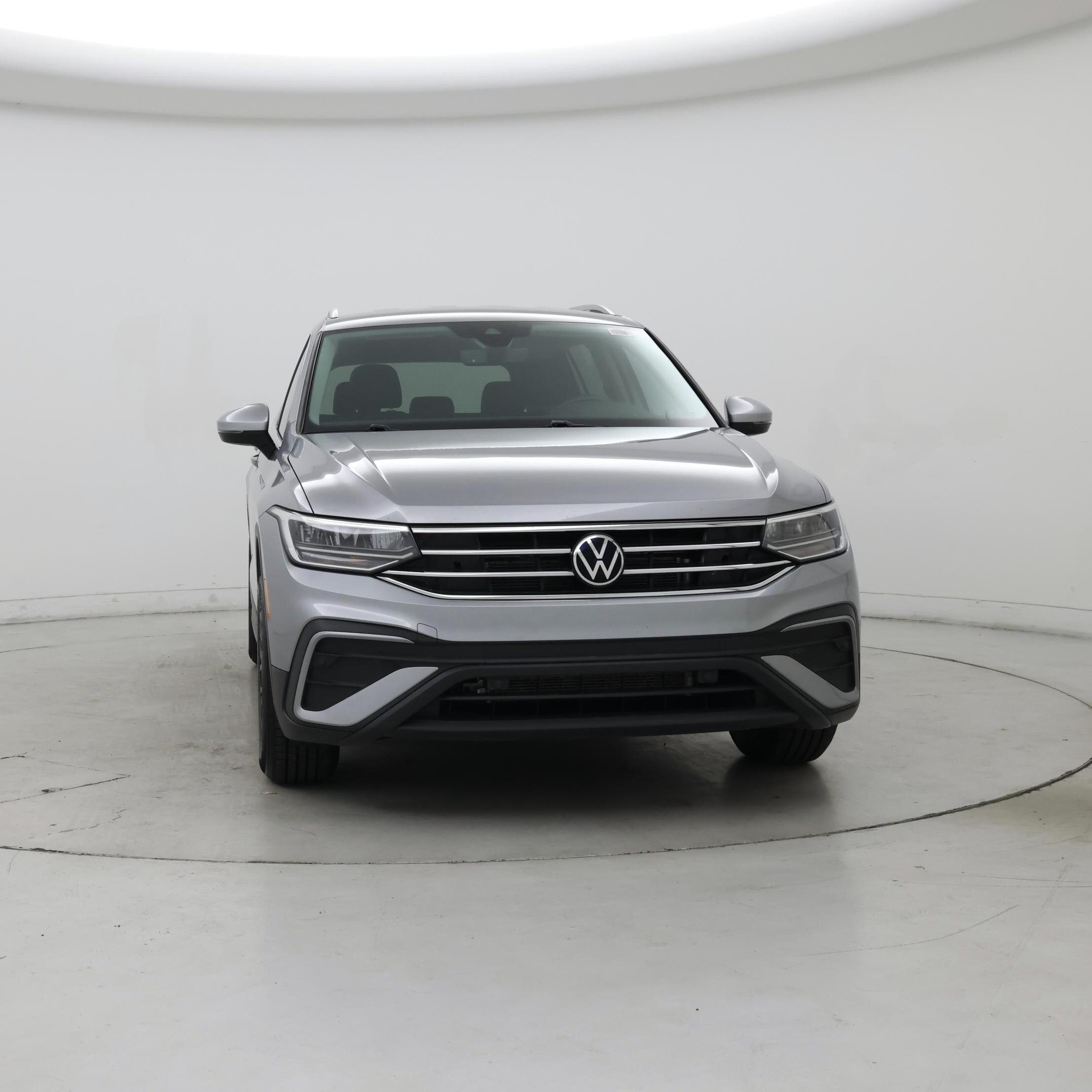 Thumbnail: 2023 Volkswagen Tiguan - 5