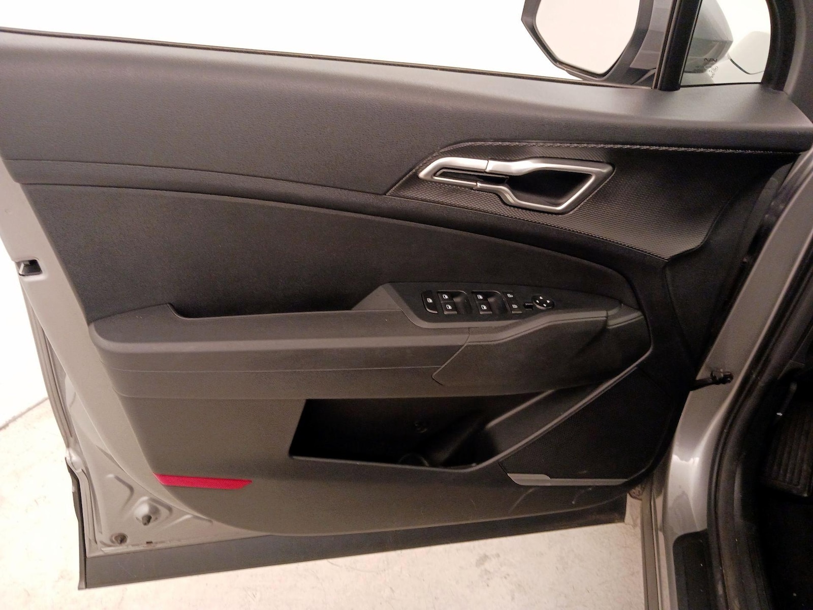 2023 Kia Sportage LX - Photo 13