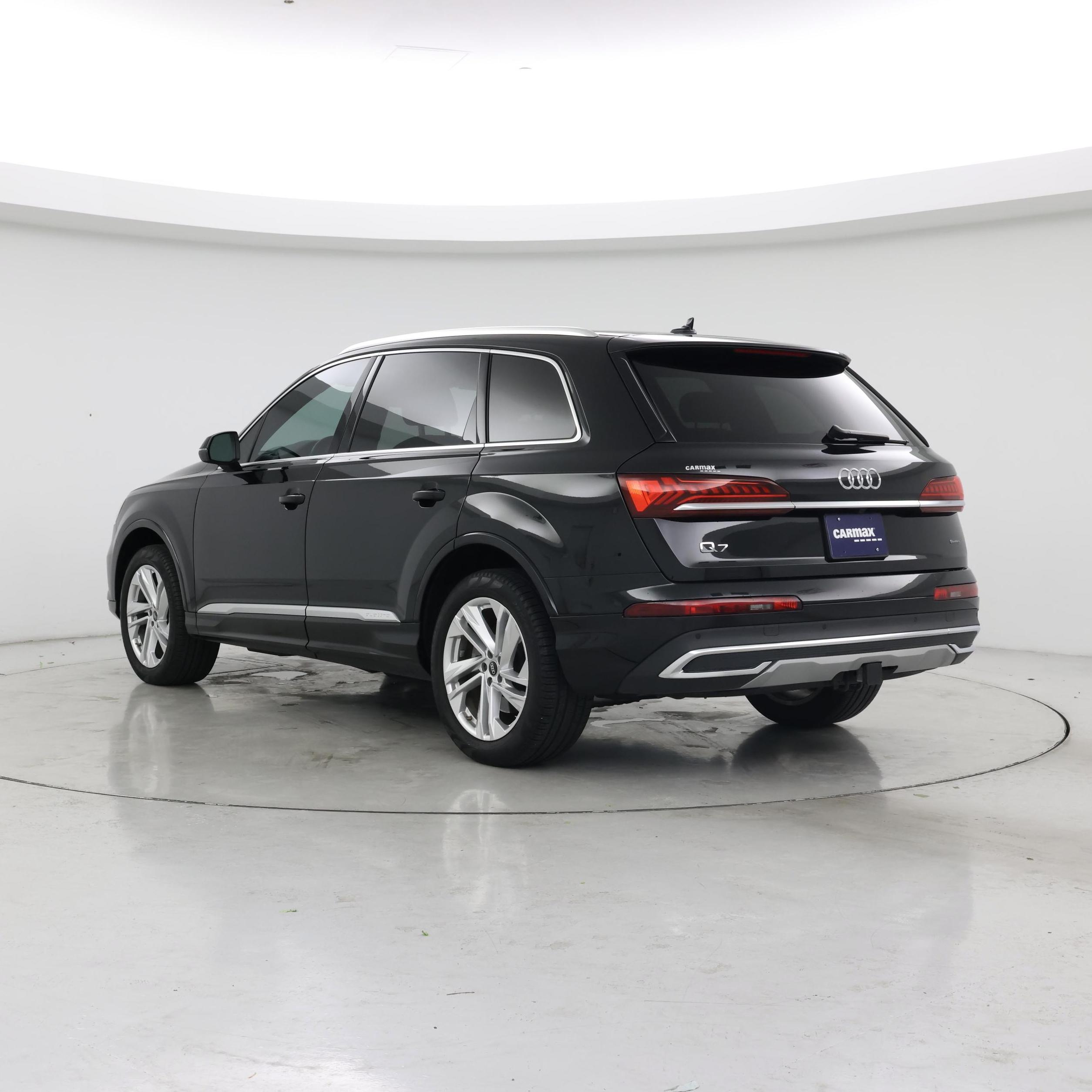Thumbnail: 2023 Audi Q7 - 2