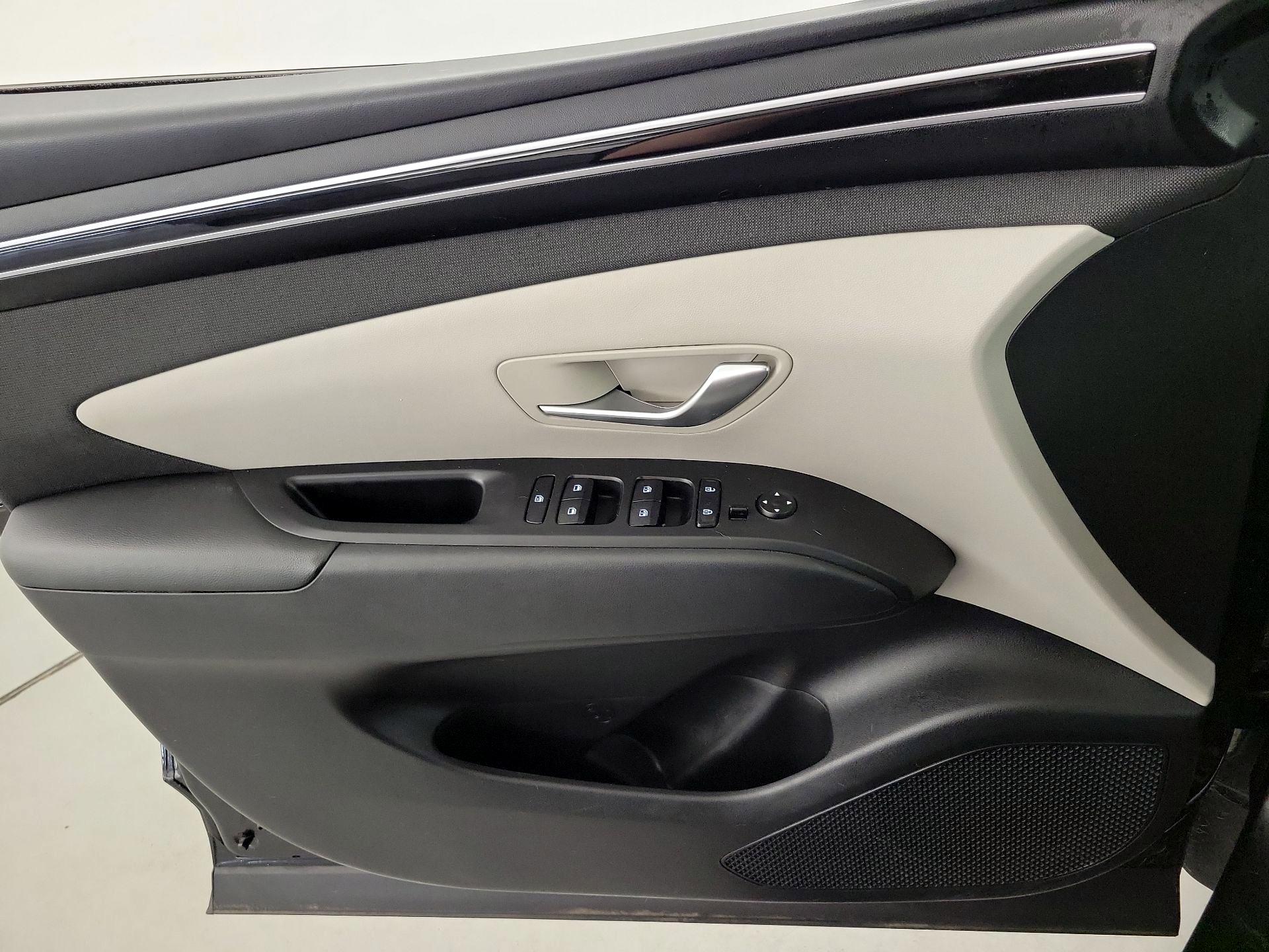 Thumbnail: 2023 Hyundai Tucson - 12