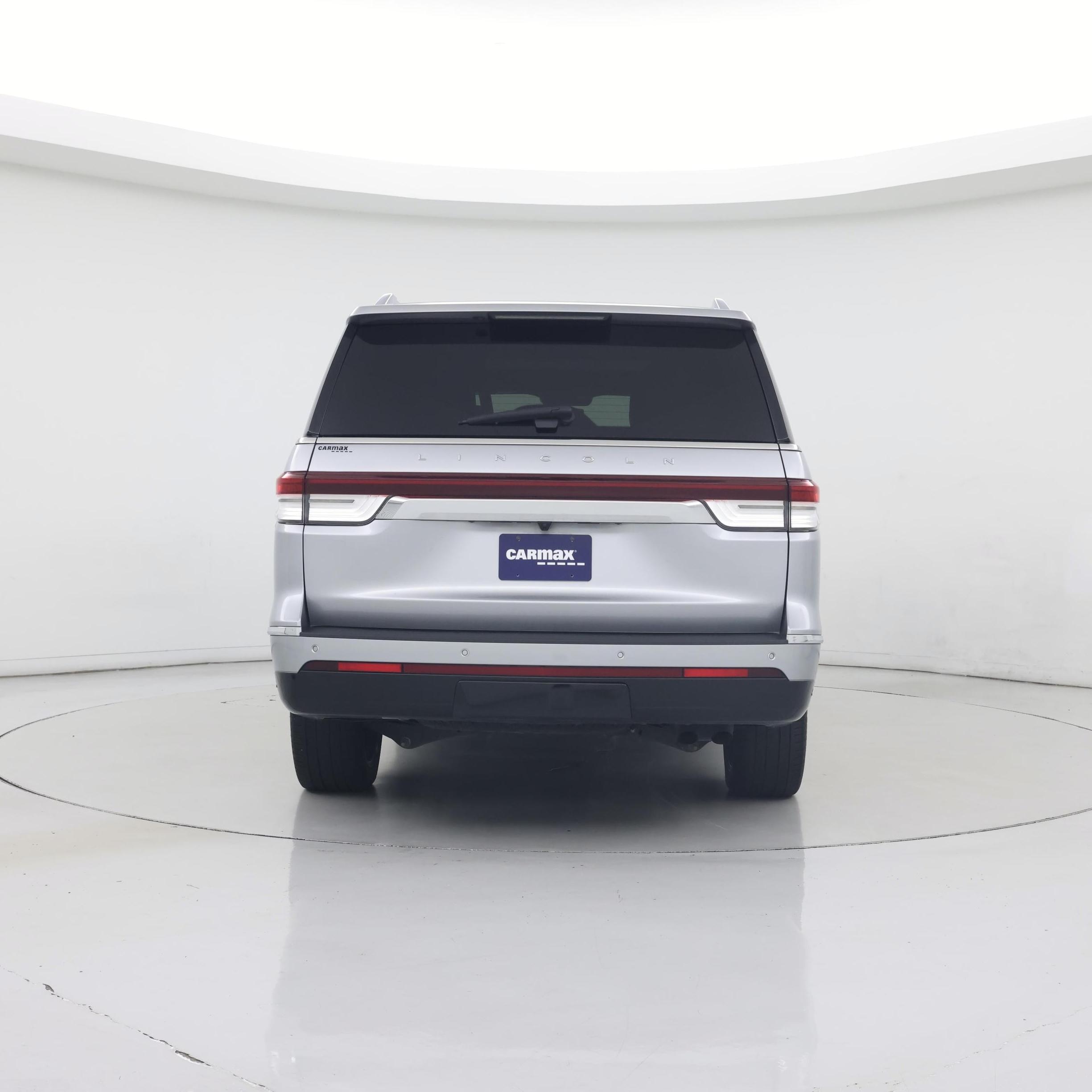 Thumbnail: 2022 Lincoln Navigator L - 6