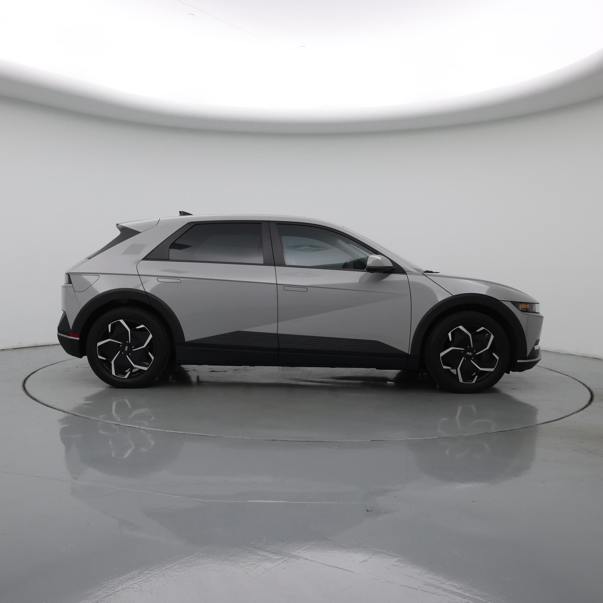 Thumbnail: 2024 Hyundai Ioniq 5 - 7