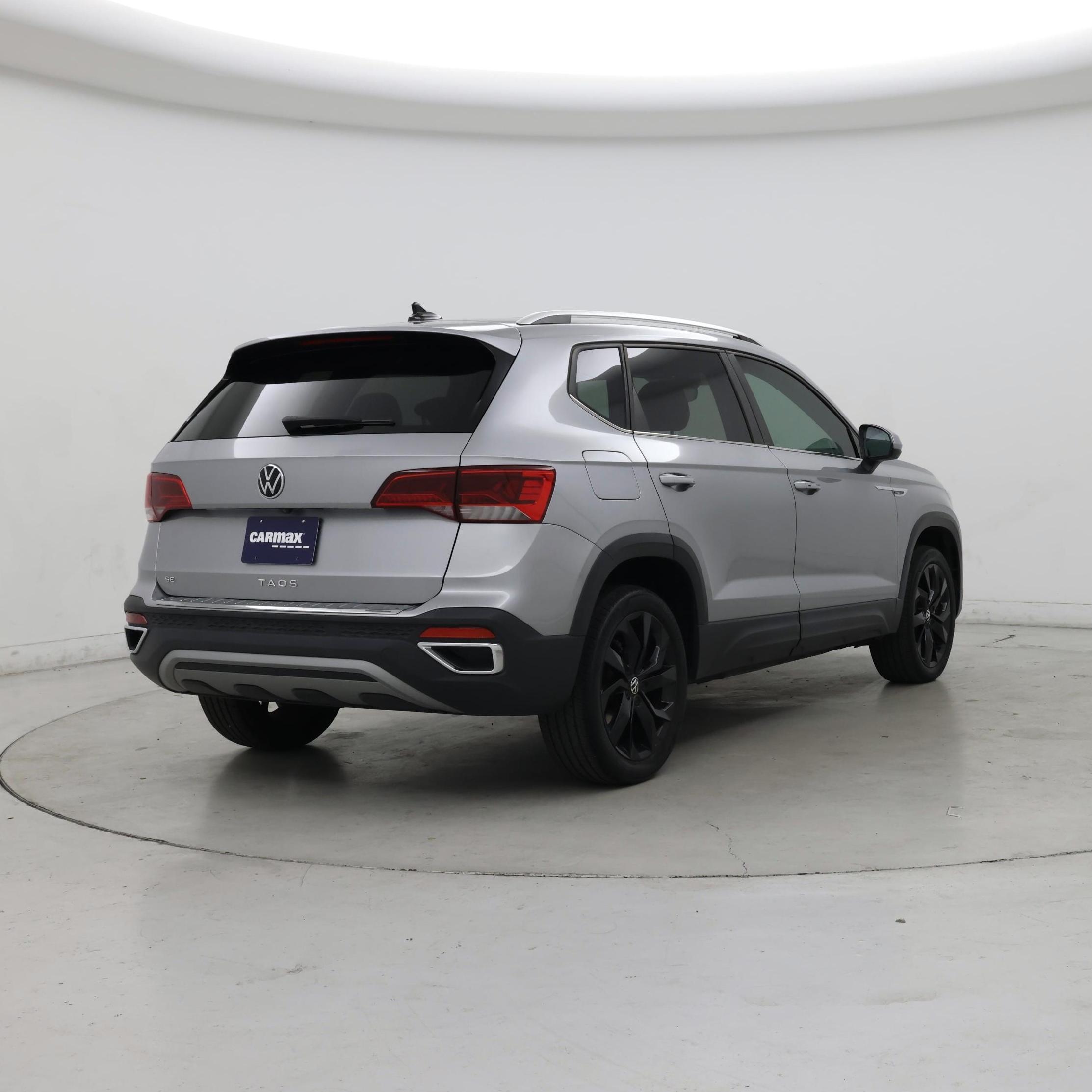 Thumbnail: 2023 Volkswagen Taos - 8