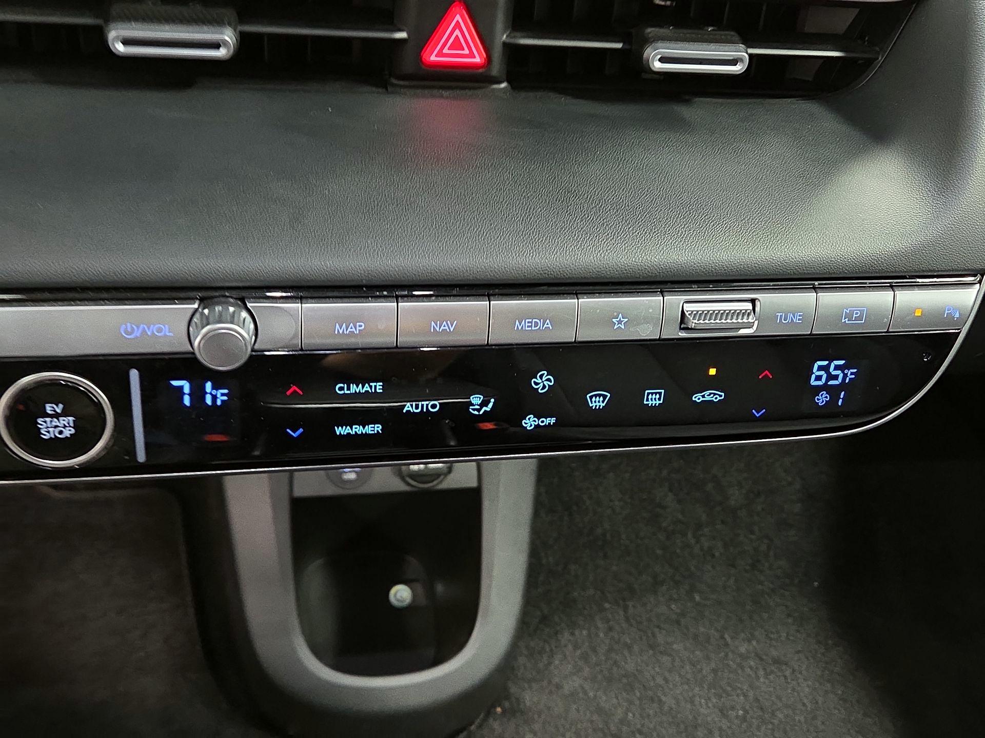 Thumbnail: 2024 Hyundai Ioniq 5 - 15