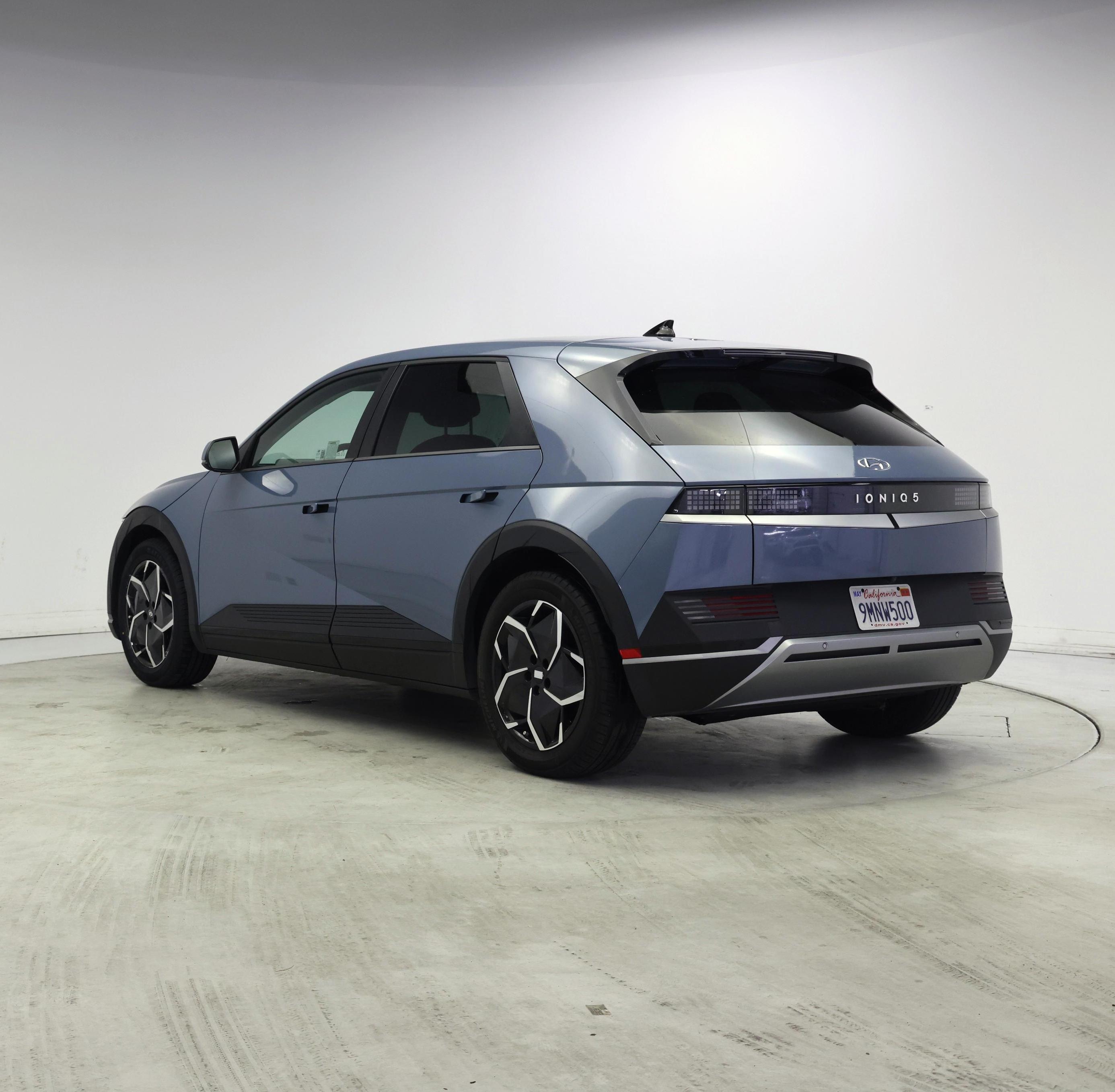 Thumbnail: 2024 Hyundai Ioniq 5 - 2