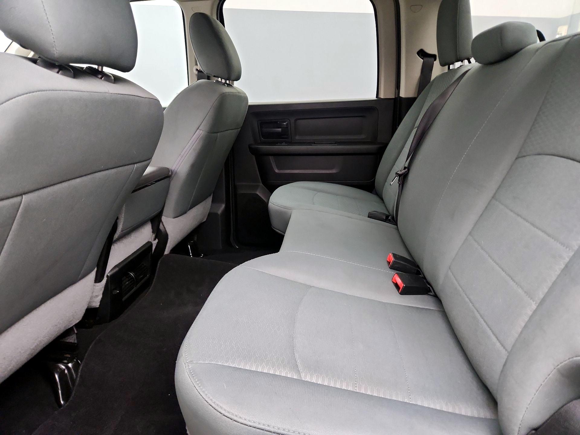 Thumbnail: 2020 RAM 1500 Classic - 19