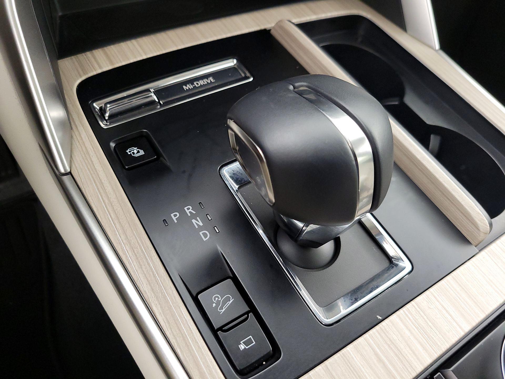 Thumbnail: 2025 Mazda CX-90 - 18