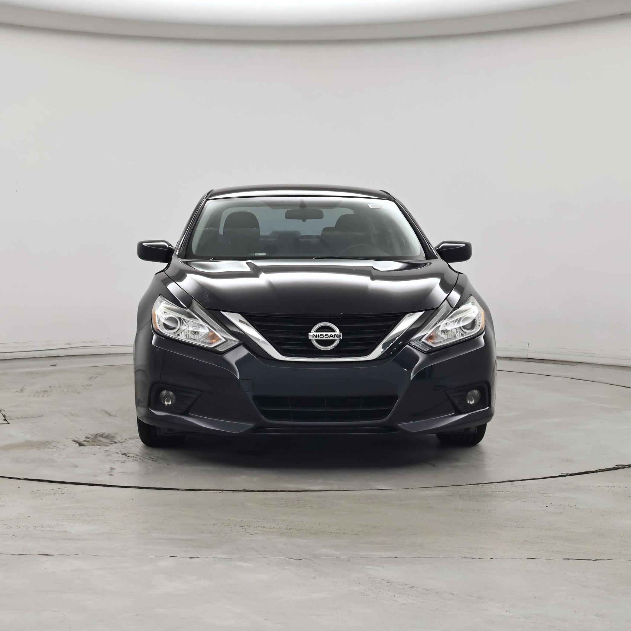 Thumbnail: 2018 Nissan Altima - 5