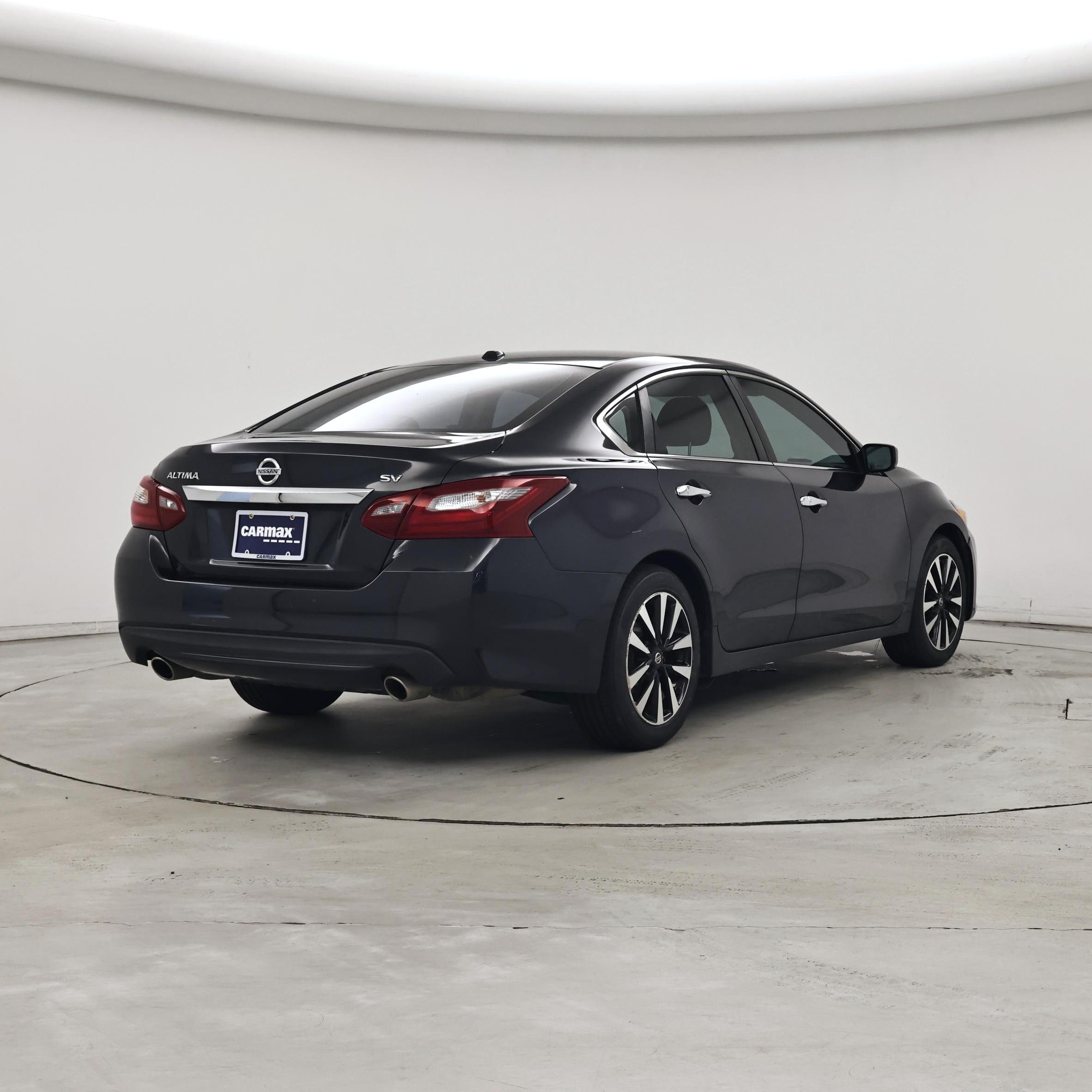 Thumbnail: 2018 Nissan Altima - 8