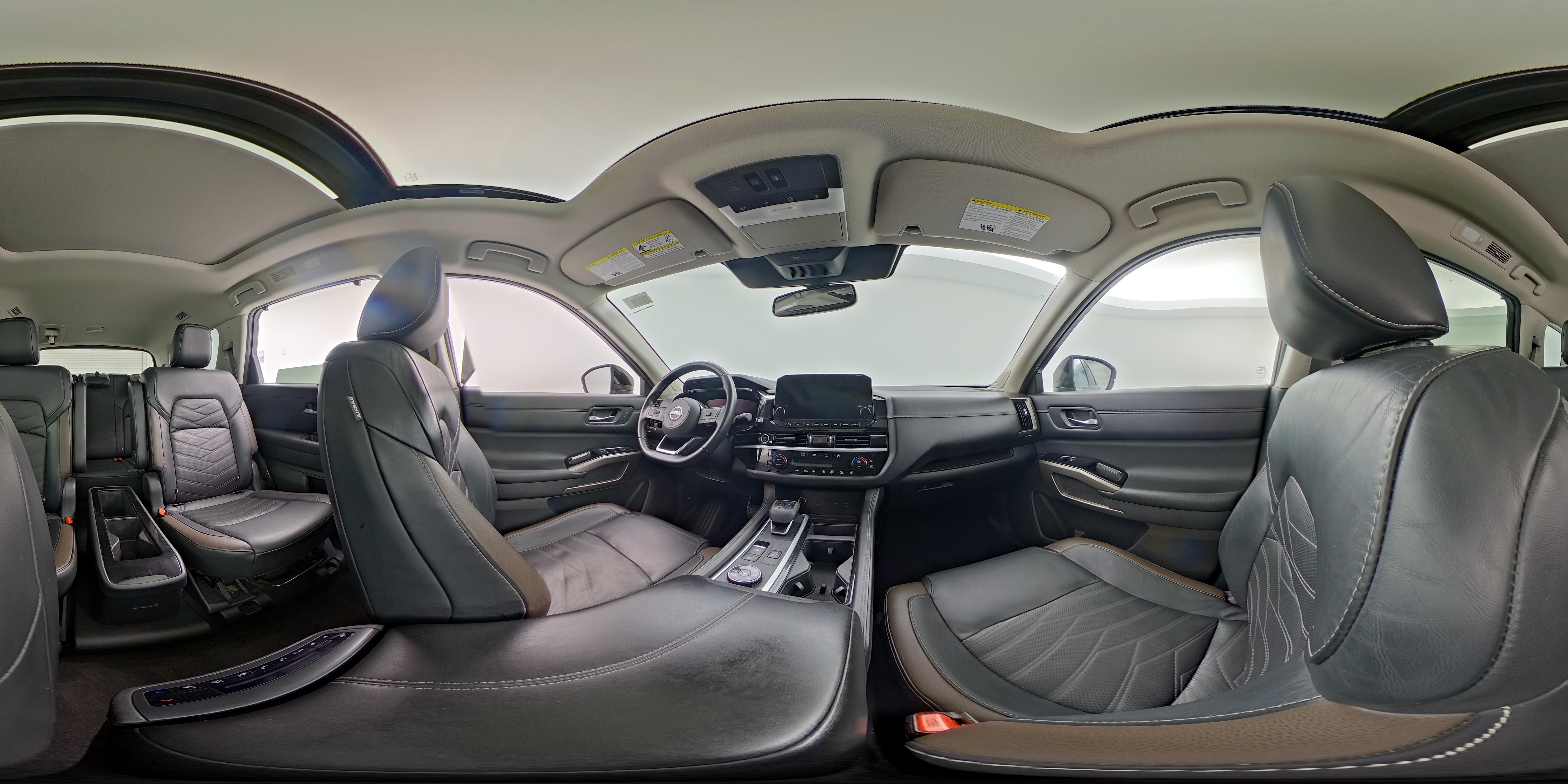2022 Nissan Pathfinder Platinum - Photo 28
