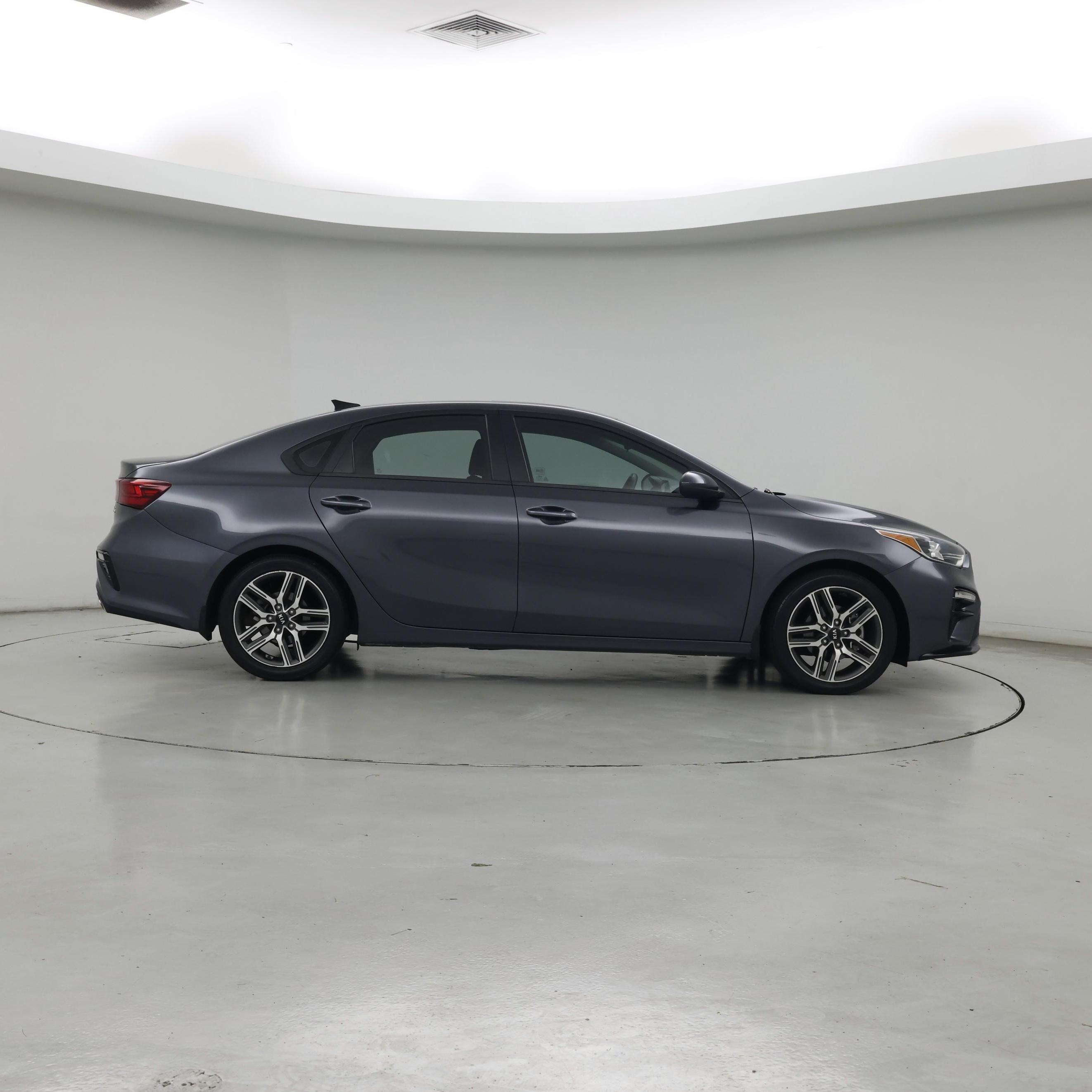 Thumbnail: 2019 Kia Forte - 7