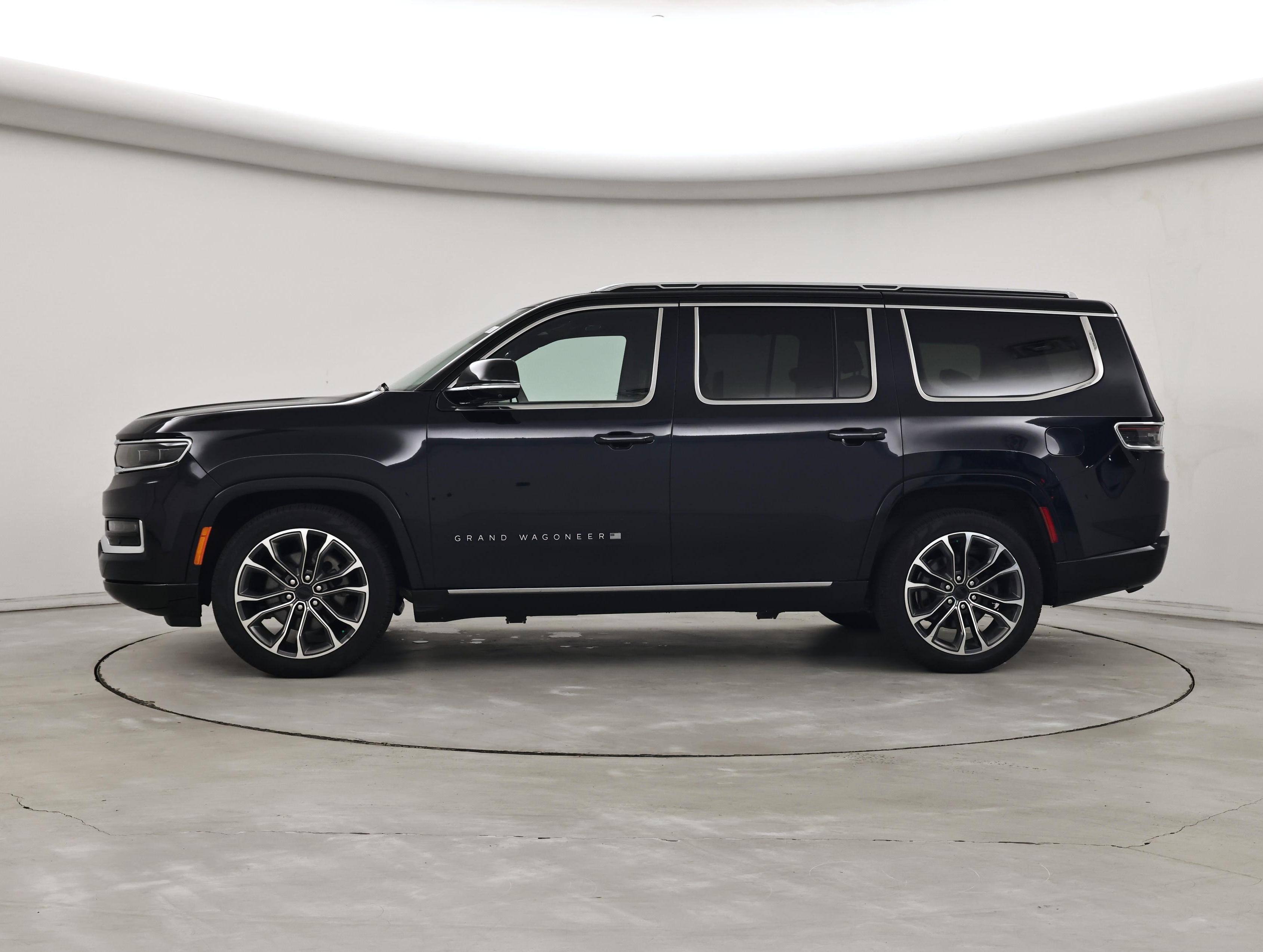 Thumbnail: 2025 Jeep Grand Wagoneer - 3