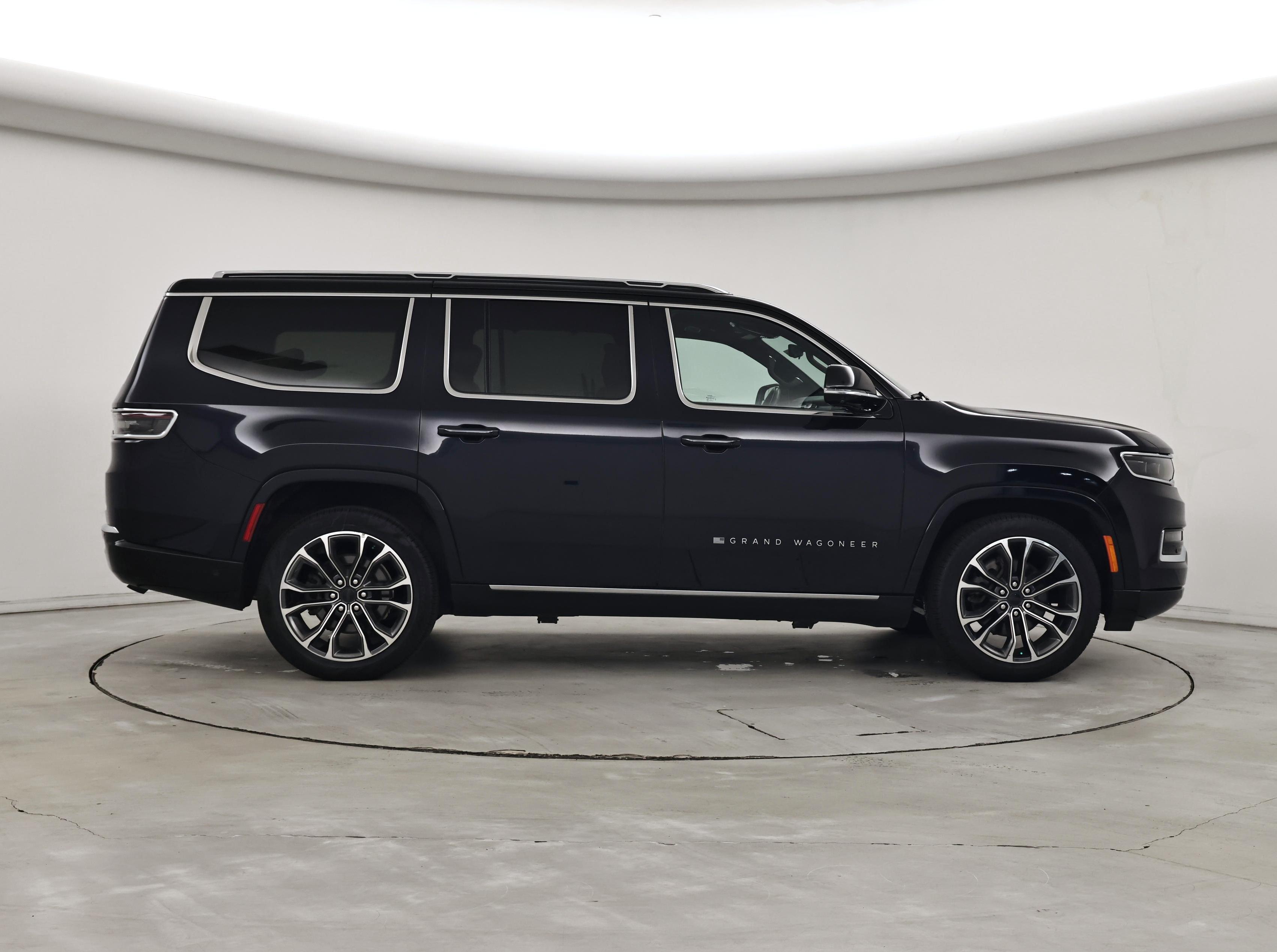 Thumbnail: 2025 Jeep Grand Wagoneer - 7