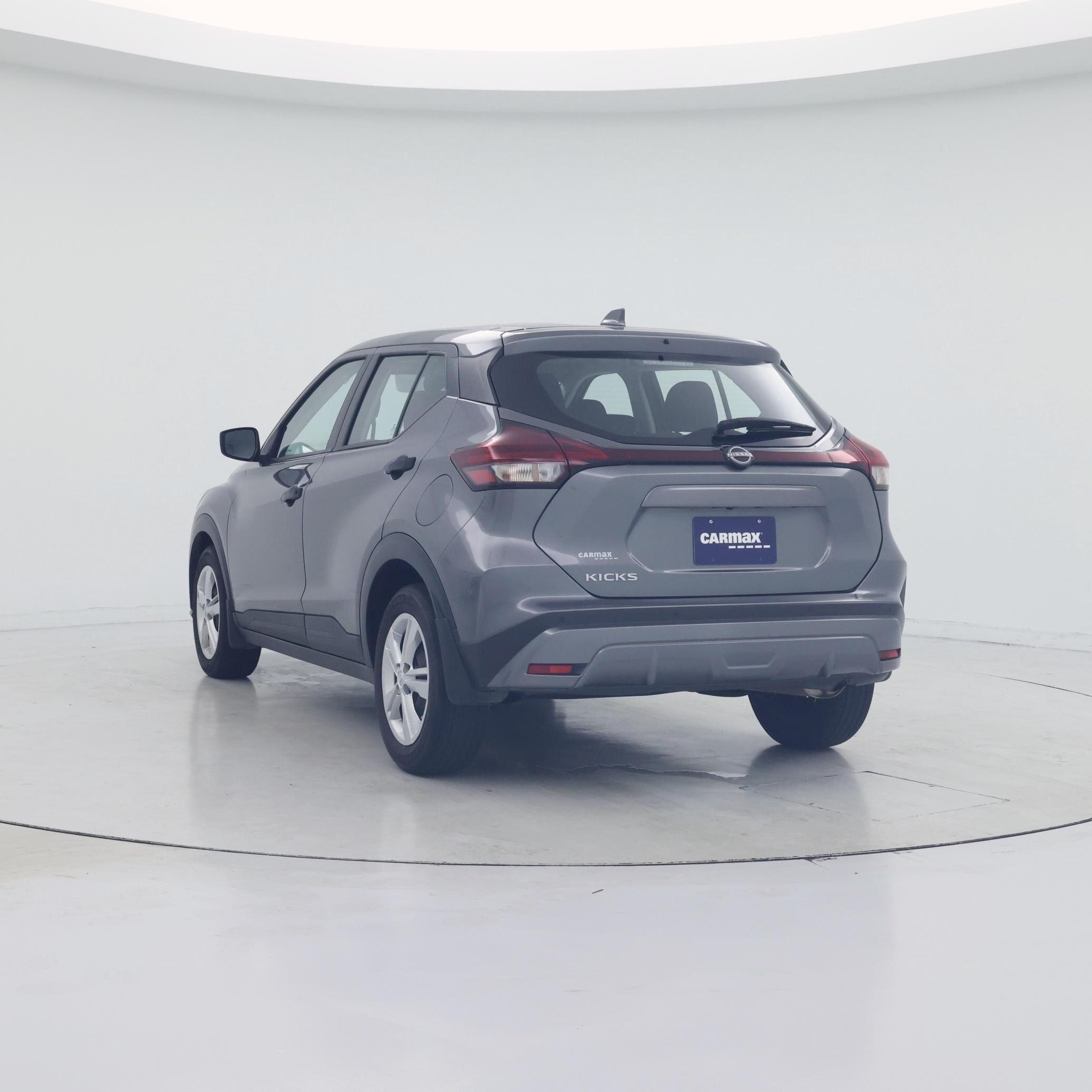 Thumbnail: 2023 Nissan Kicks - 2