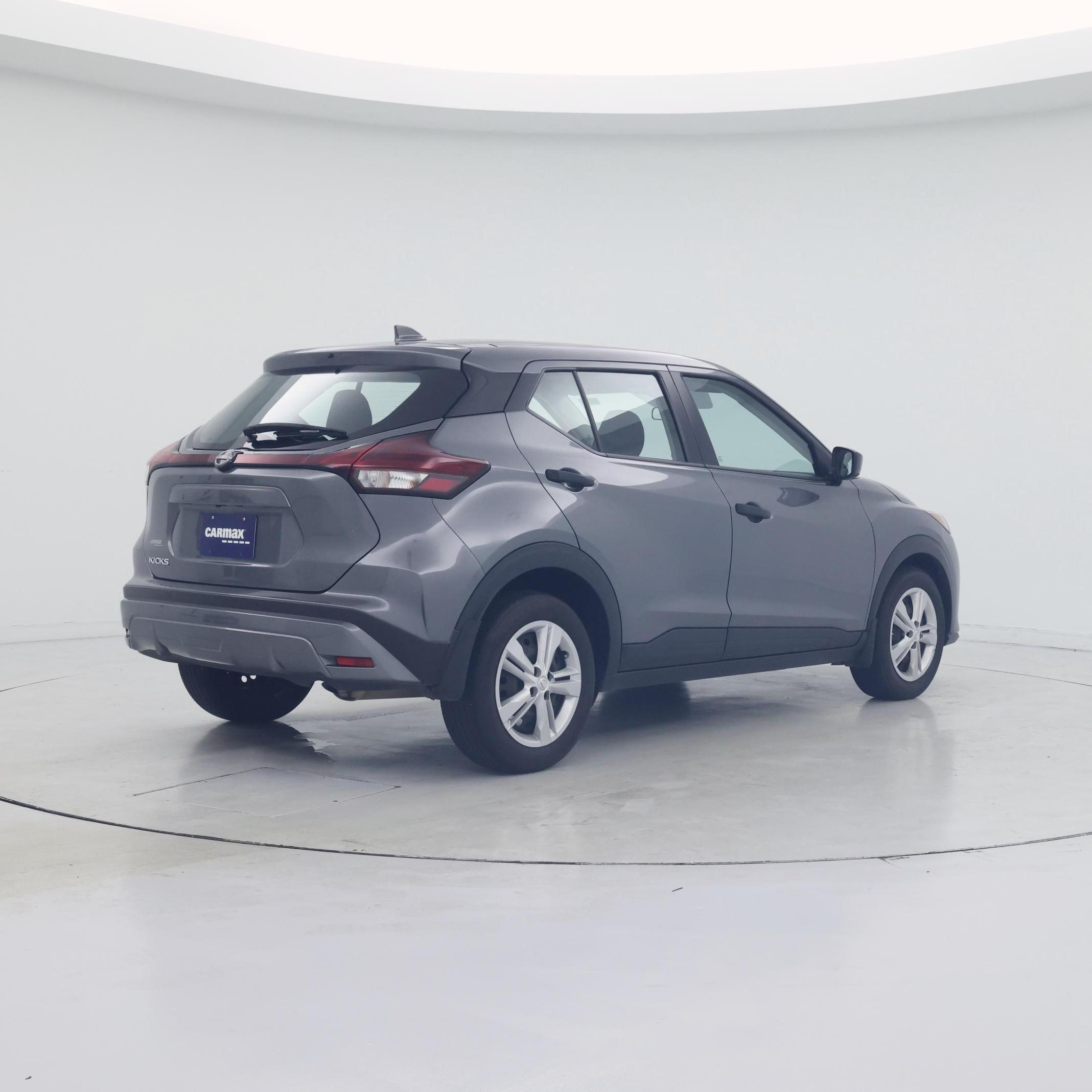 Thumbnail: 2023 Nissan Kicks - 8