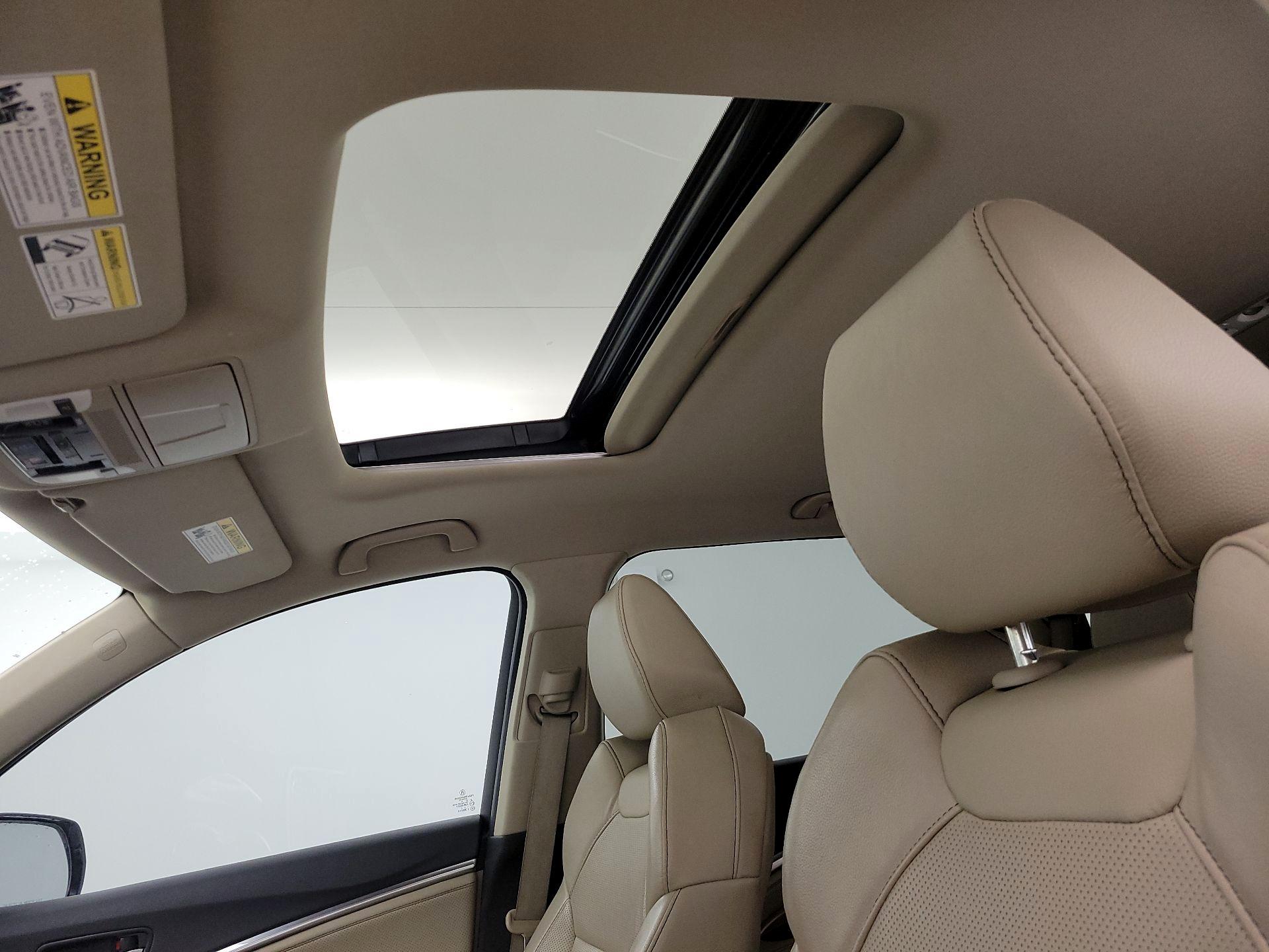 Thumbnail: 2019 Acura MDX - 20