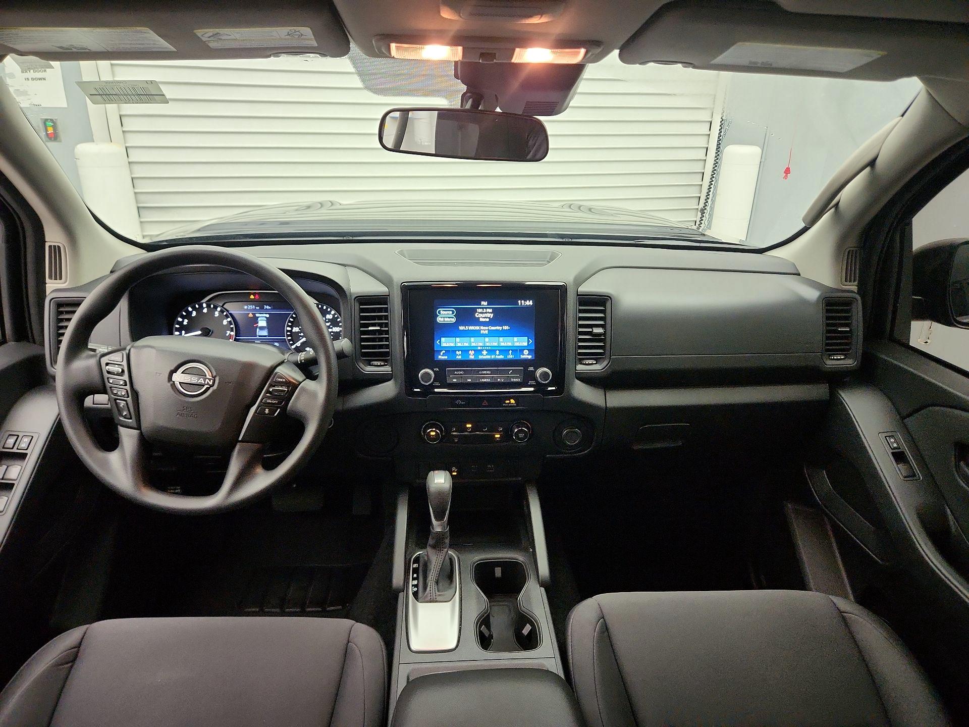 Thumbnail: 2024 Nissan Frontier - 9
