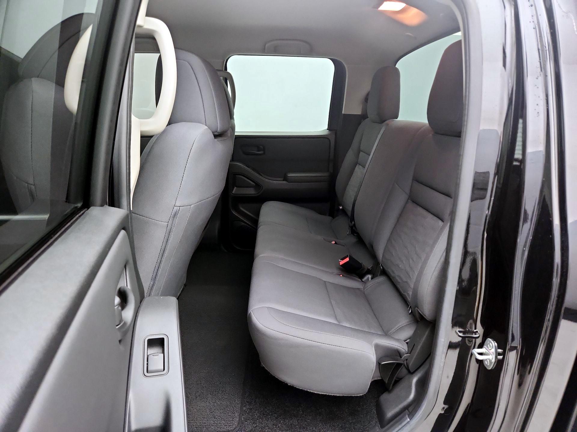 Thumbnail: 2024 Nissan Frontier - 19