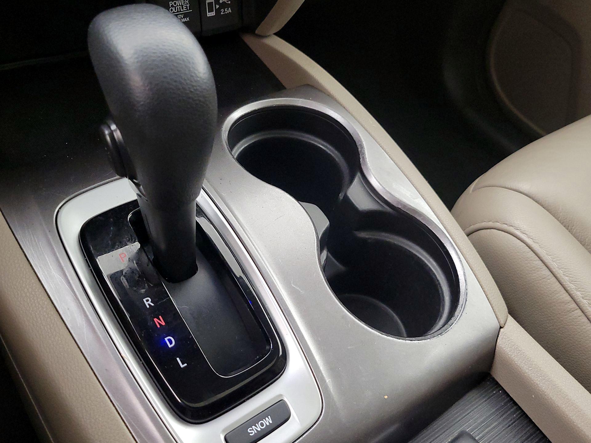 Thumbnail: 2019 Honda Pilot - 18