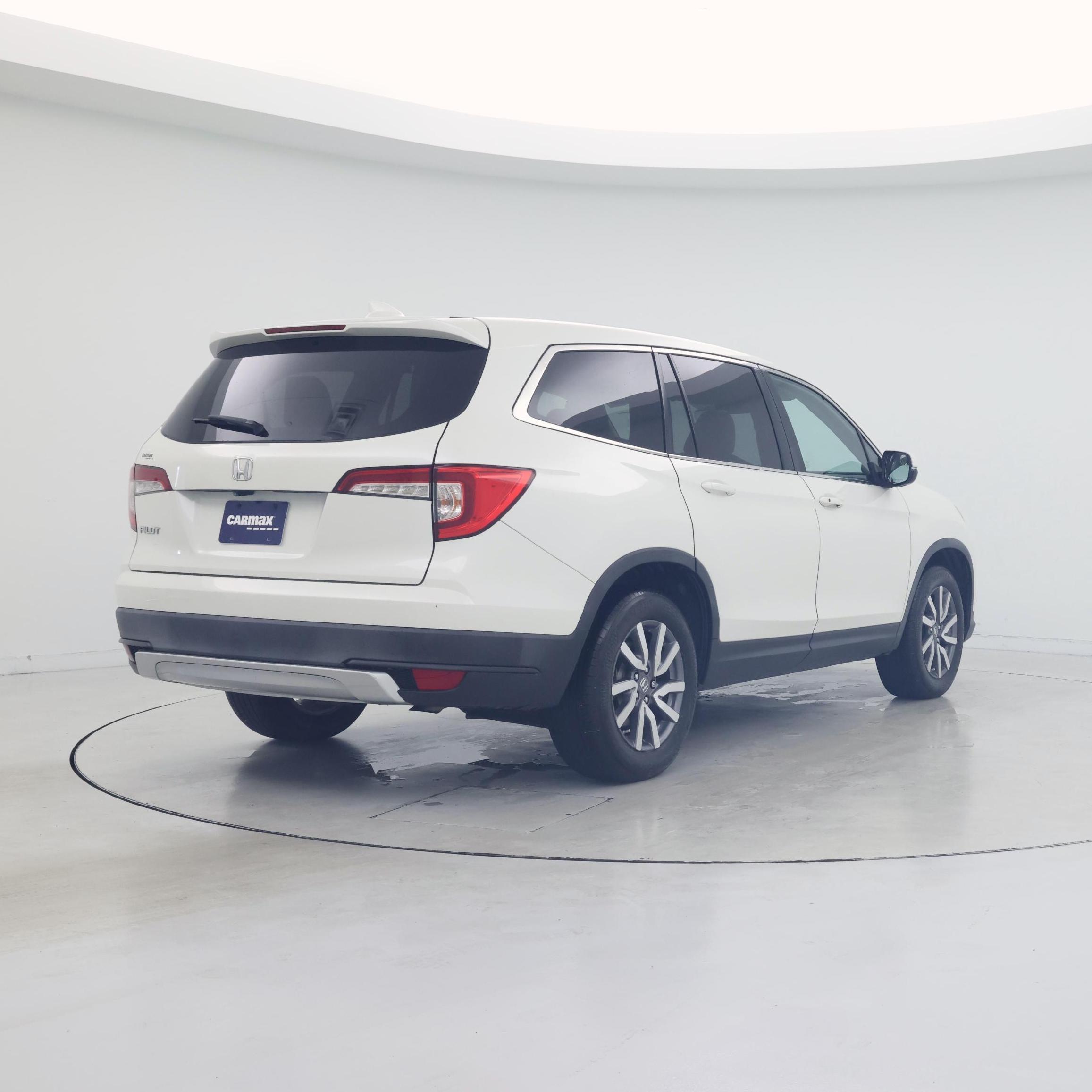 Thumbnail: 2019 Honda Pilot - 8