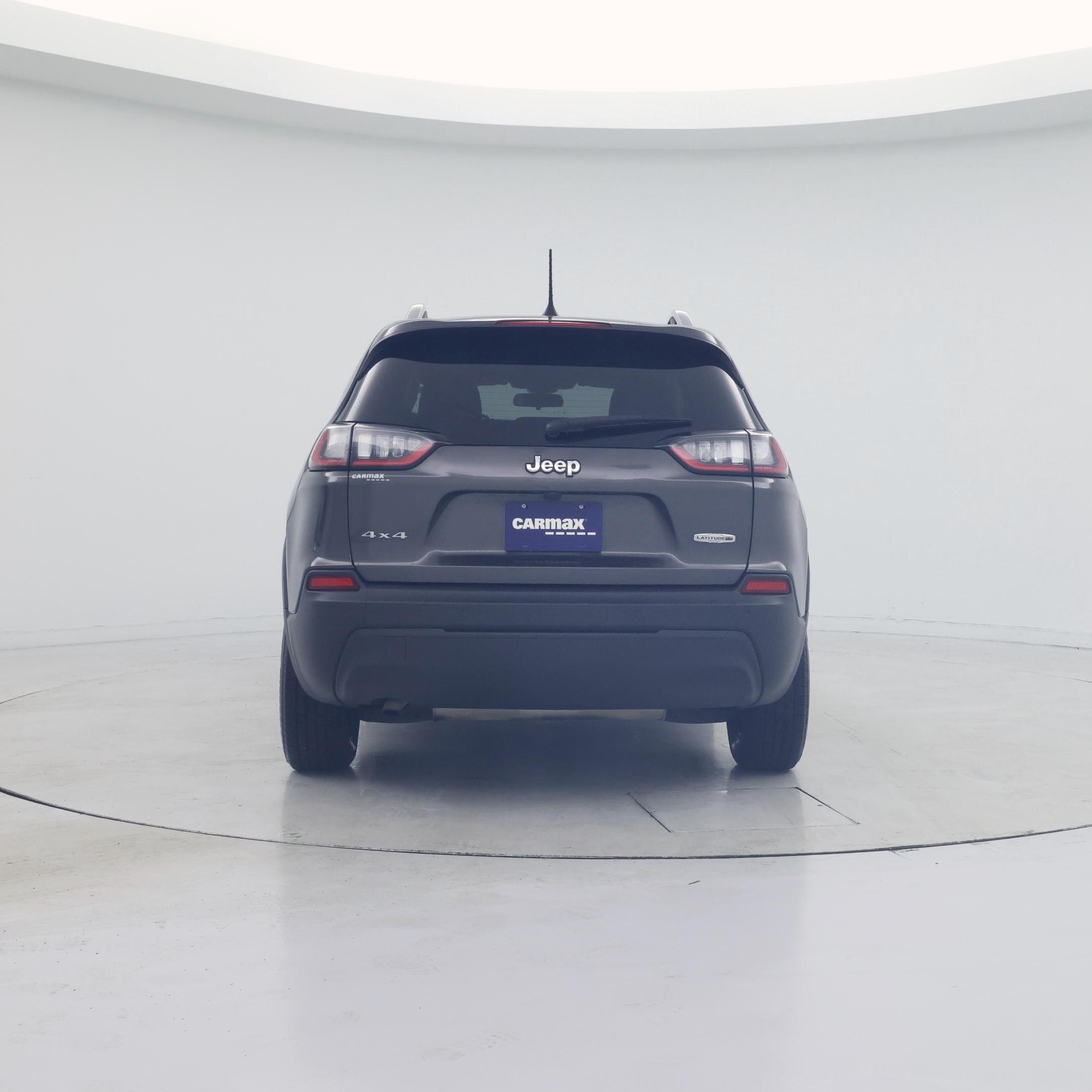 Thumbnail: 2019 Jeep Cherokee - 6