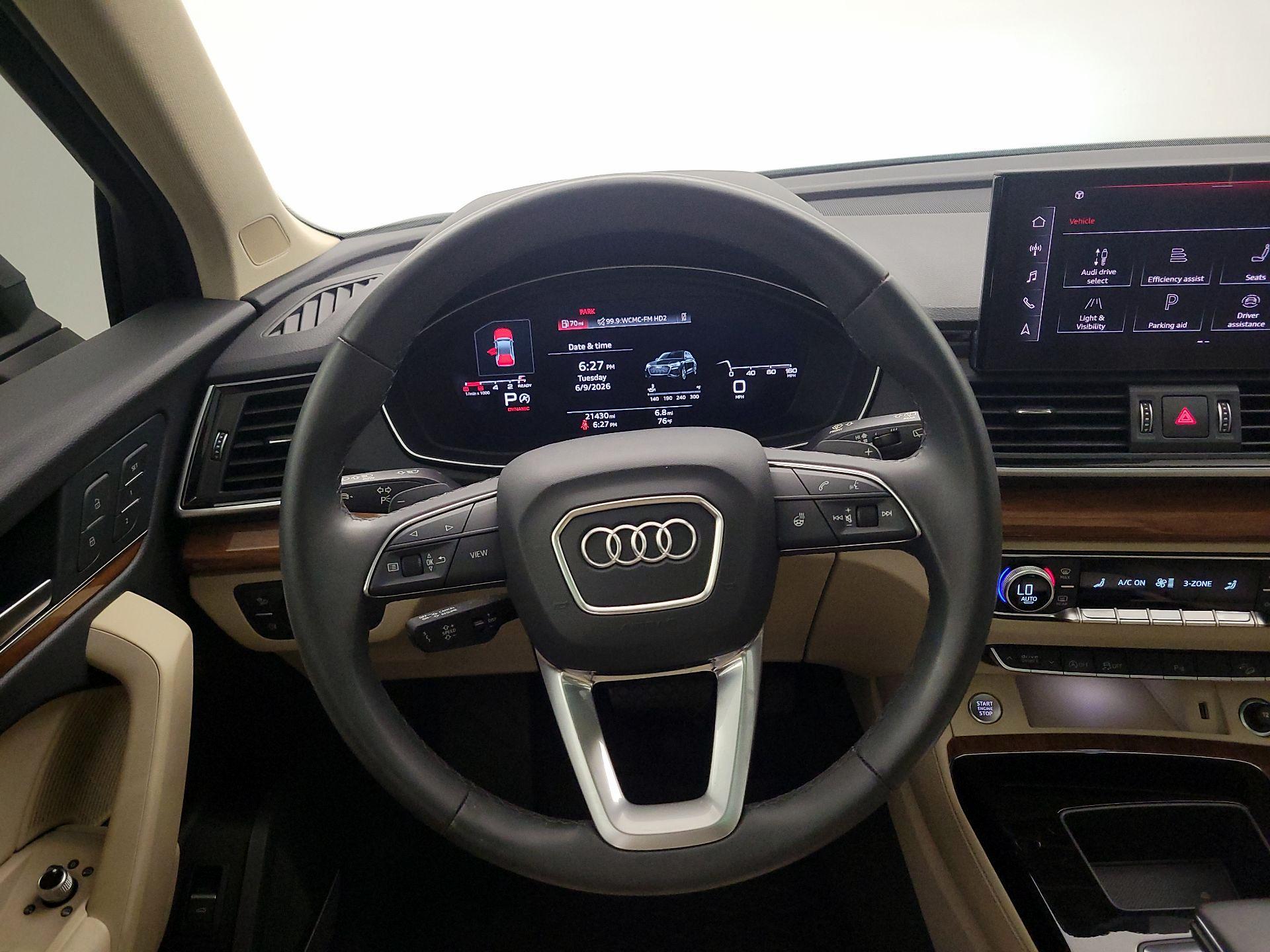 Thumbnail: 2023 Audi Q5 - 10