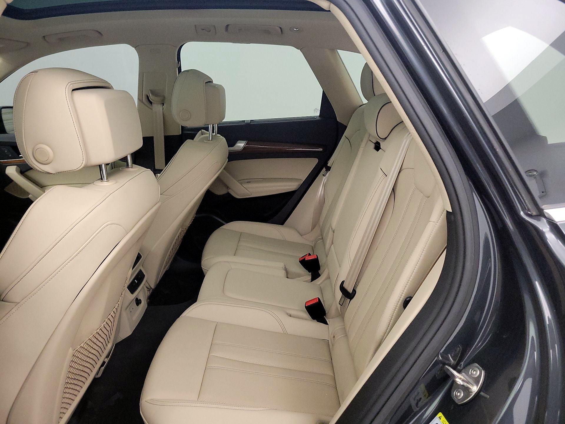 Thumbnail: 2023 Audi Q5 - 19