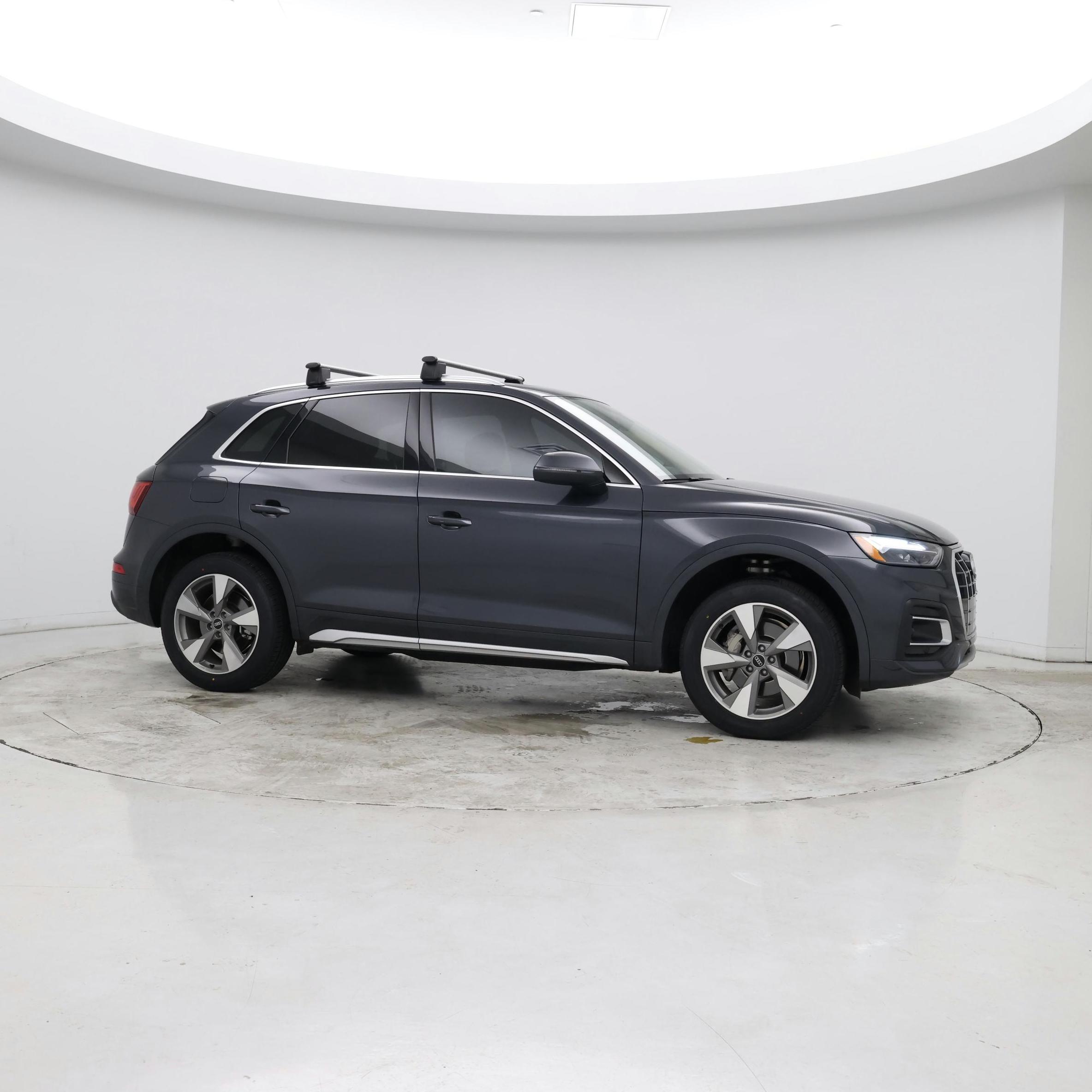 Thumbnail: 2023 Audi Q5 - 7