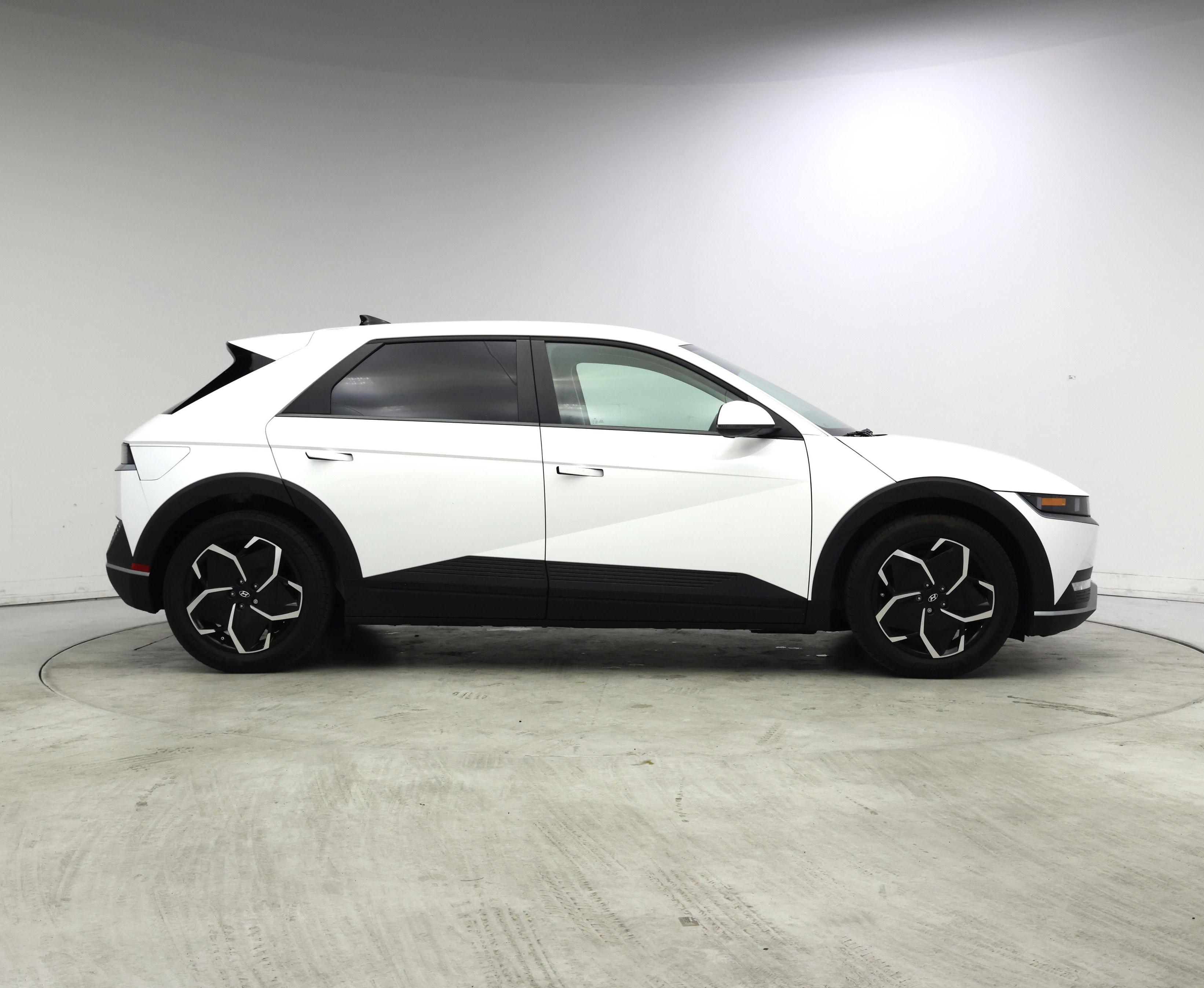 Thumbnail: 2024 Hyundai Ioniq 5 - 7