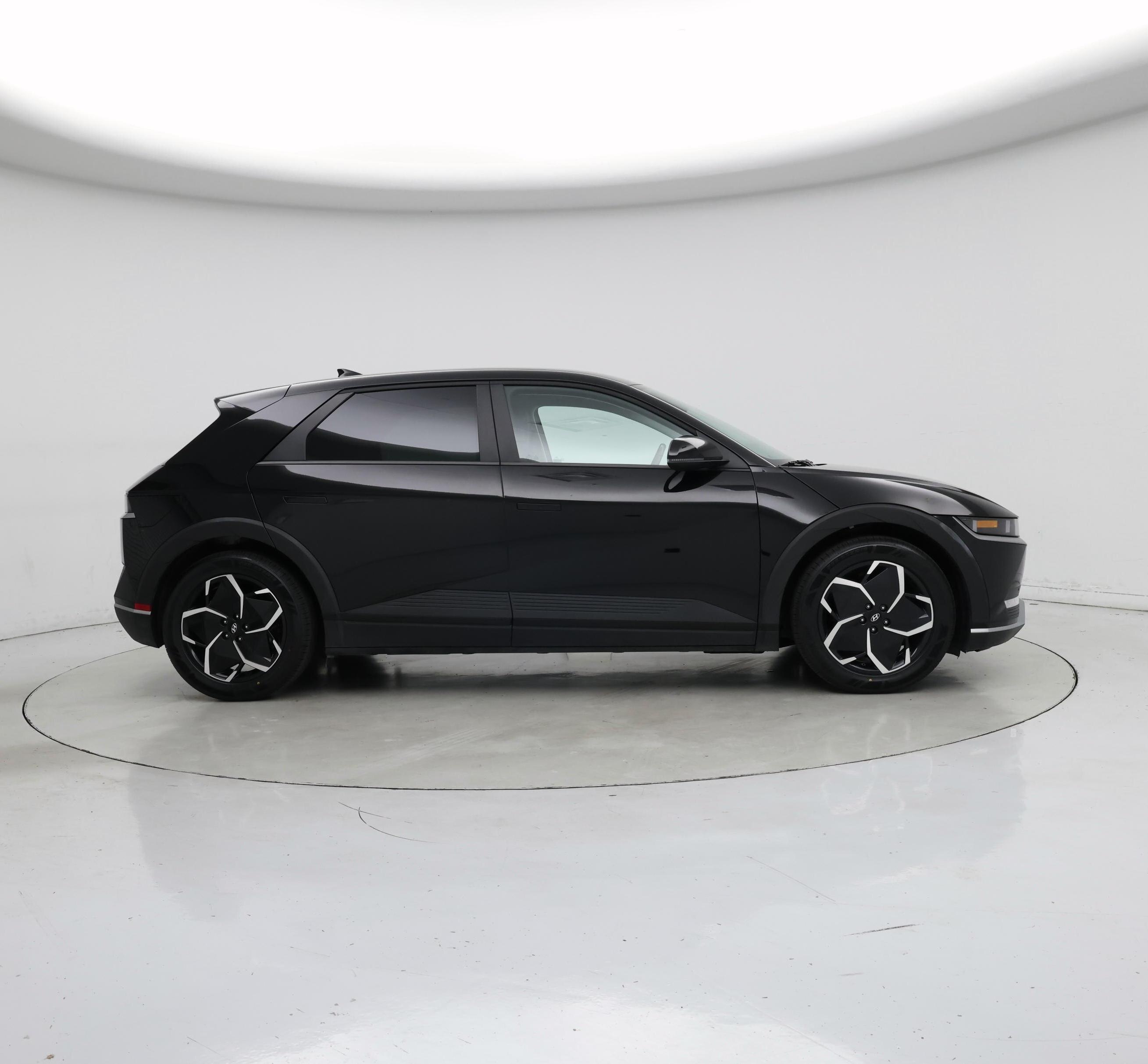 Thumbnail: 2024 Hyundai Ioniq 5 - 7