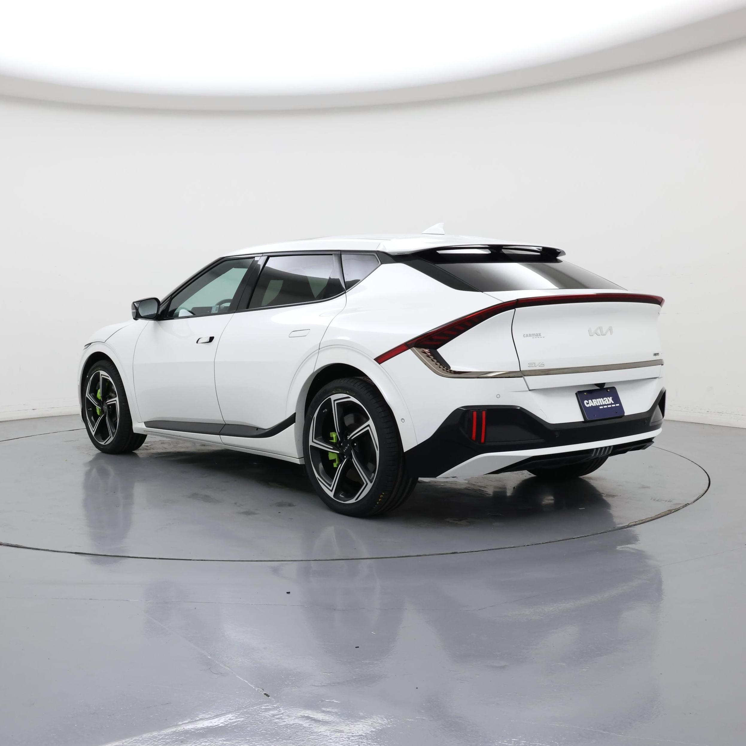 Thumbnail: 2023 Kia EV6 - 2