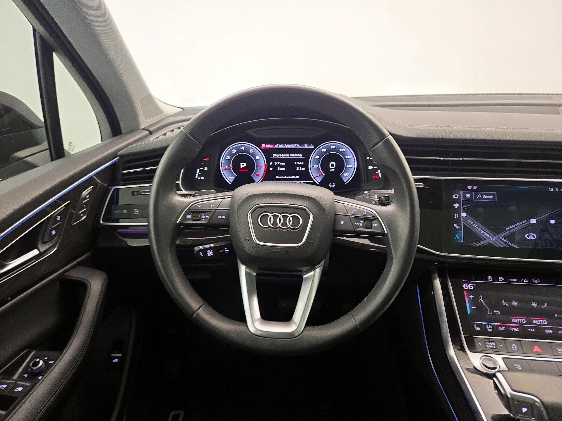 Thumbnail: 2023 Audi Q7 - 10