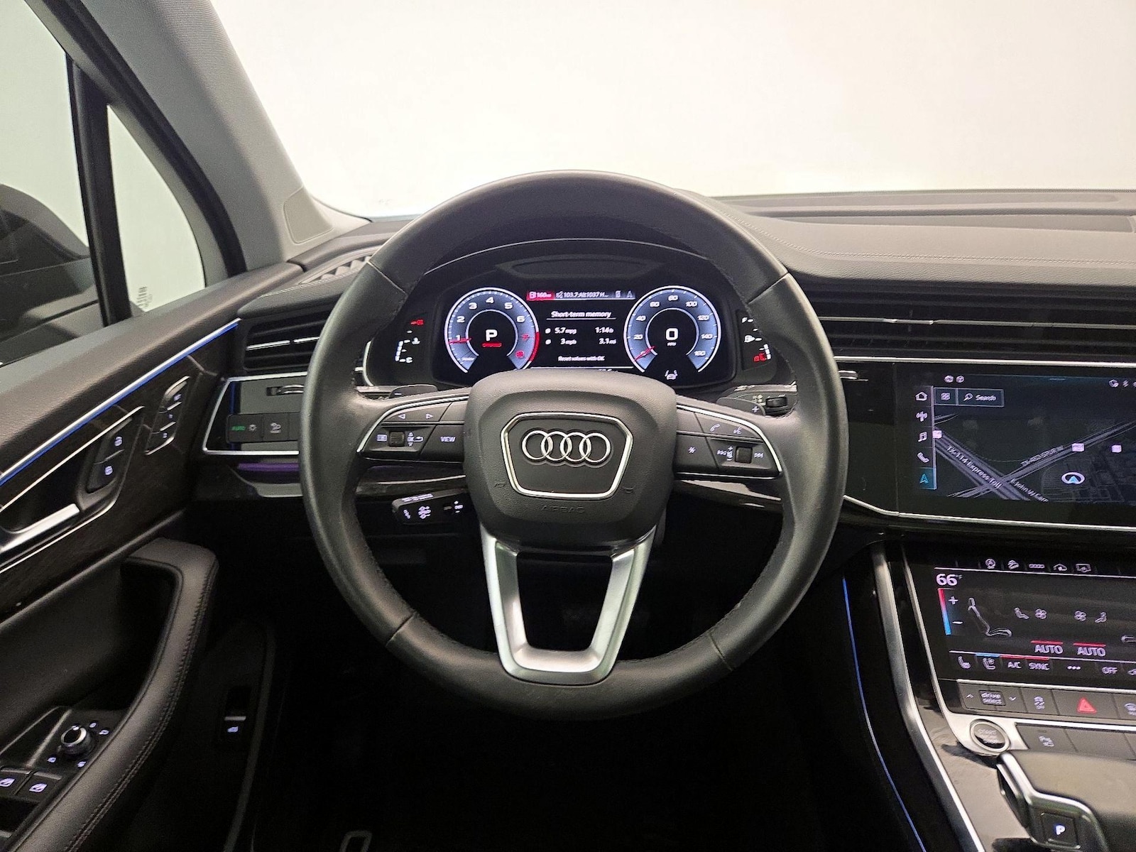 2023 Audi Q7 Premium Plus - Photo 11