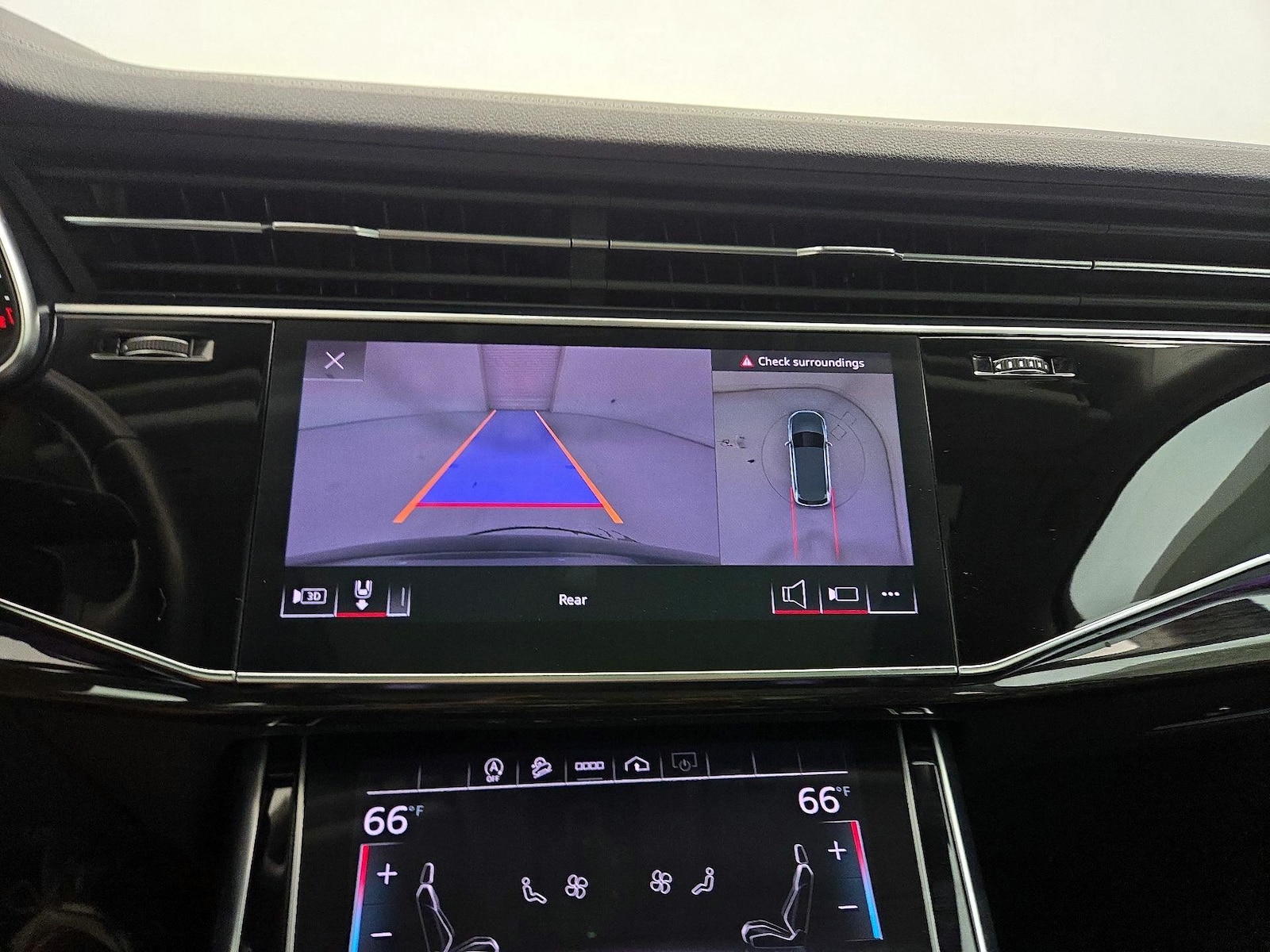 2023 Audi Q7 Premium Plus - Photo 16