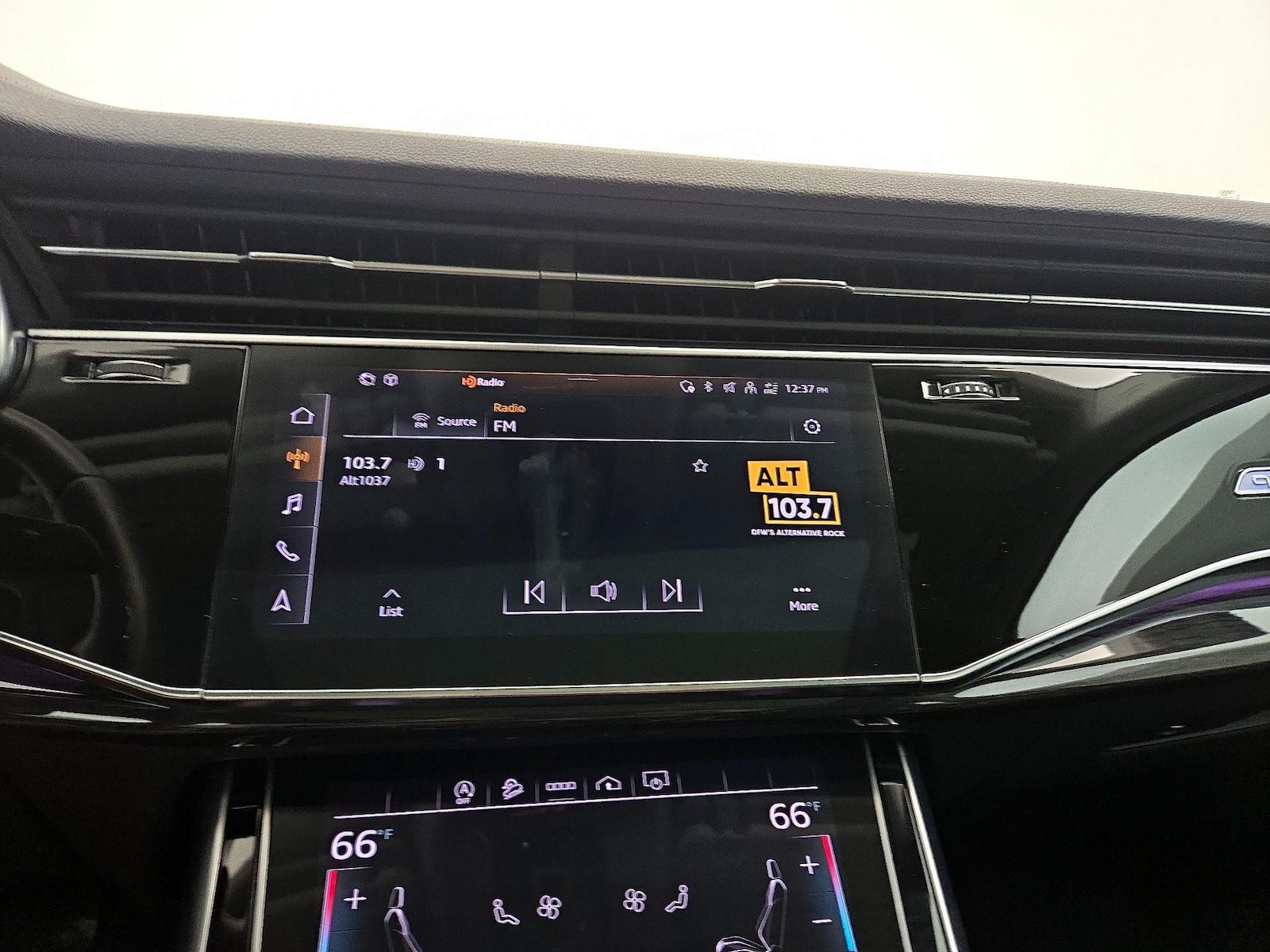 2023 Audi Q7 Premium Plus - Photo 17