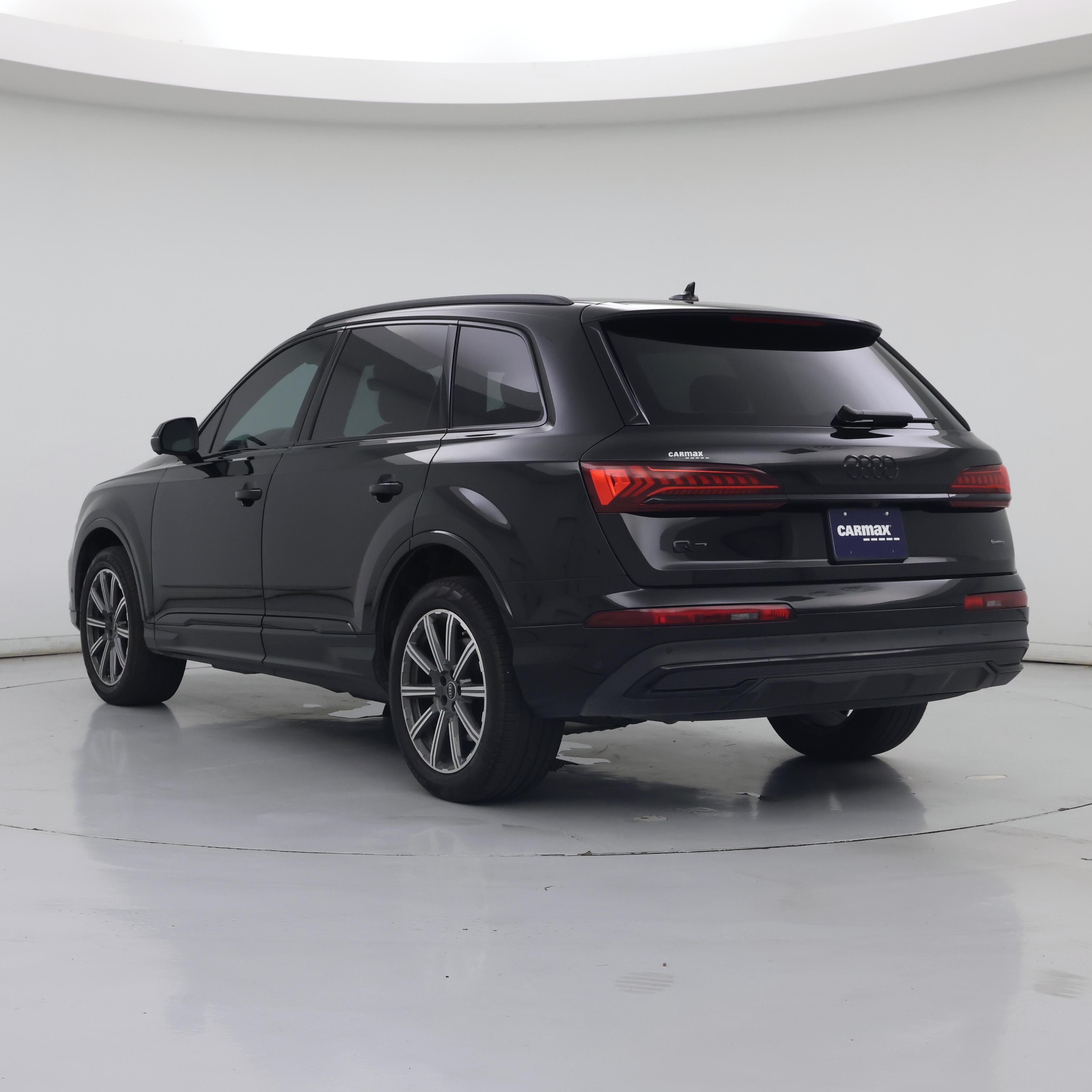 Thumbnail: 2023 Audi Q7 - 2