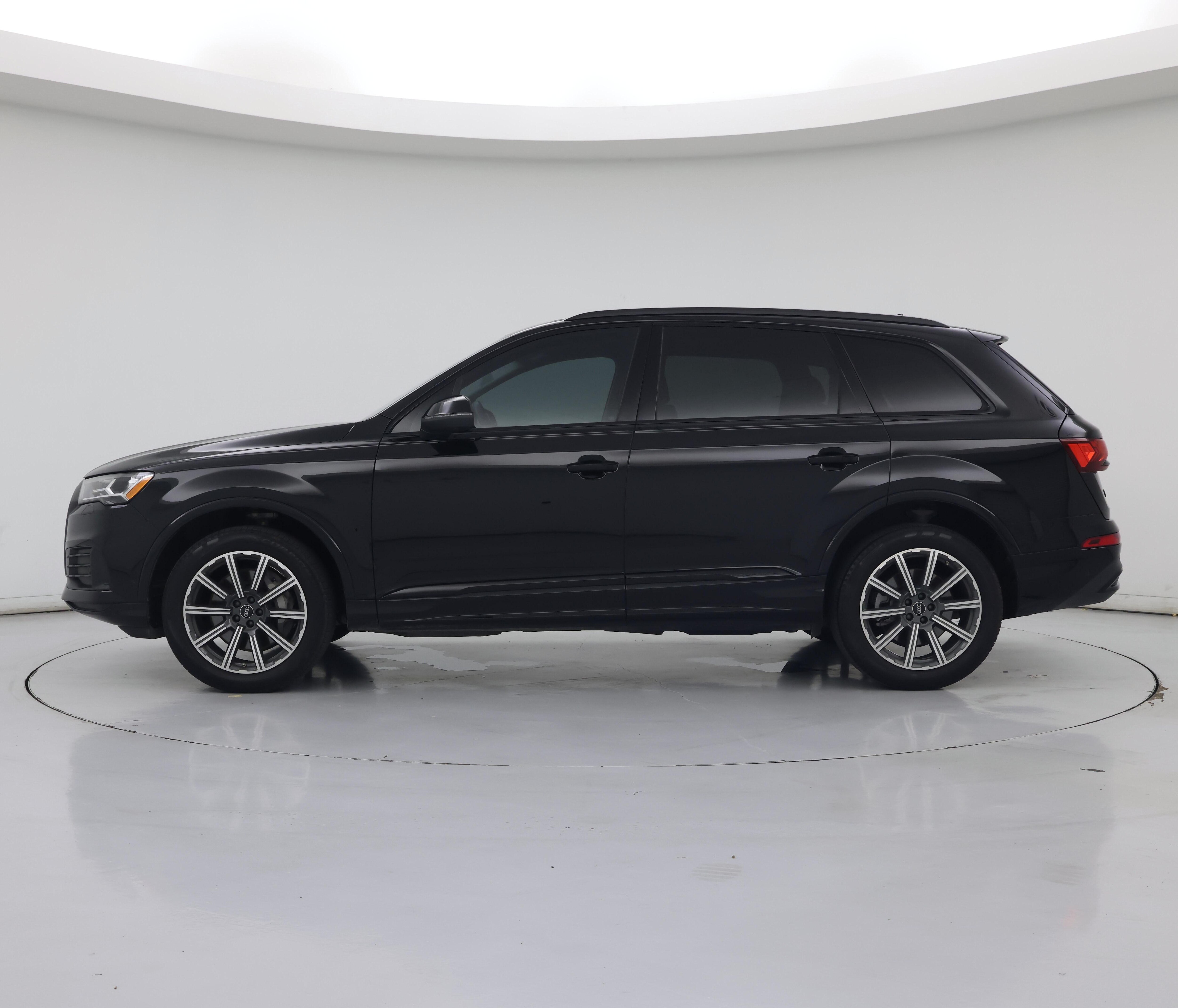 Thumbnail: 2023 Audi Q7 - 3