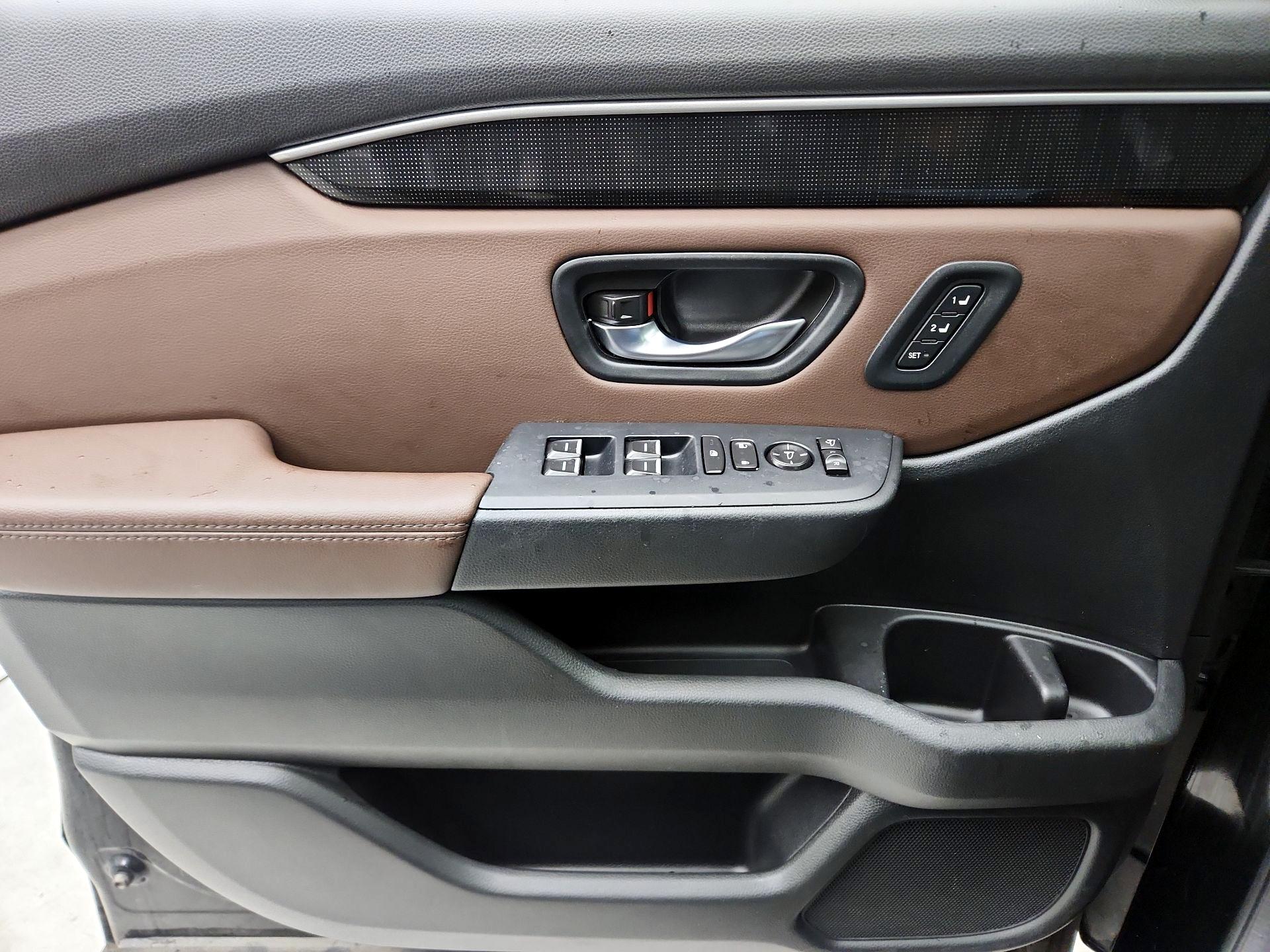 Thumbnail: 2024 Honda Pilot - 12