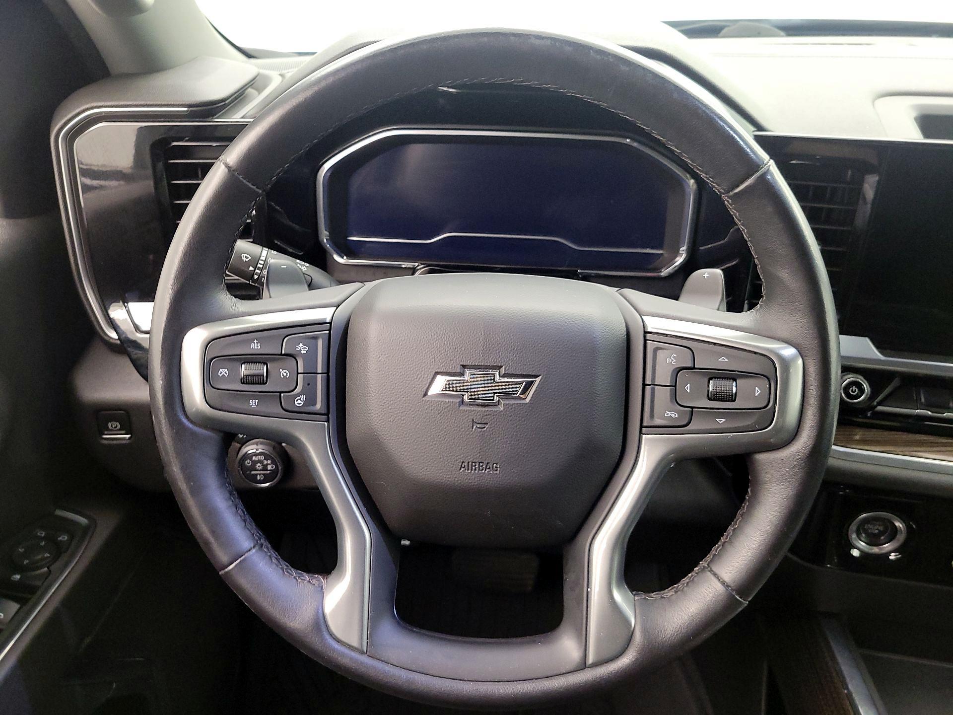 Thumbnail: 2023 Chevrolet Silverado 1500 - 10