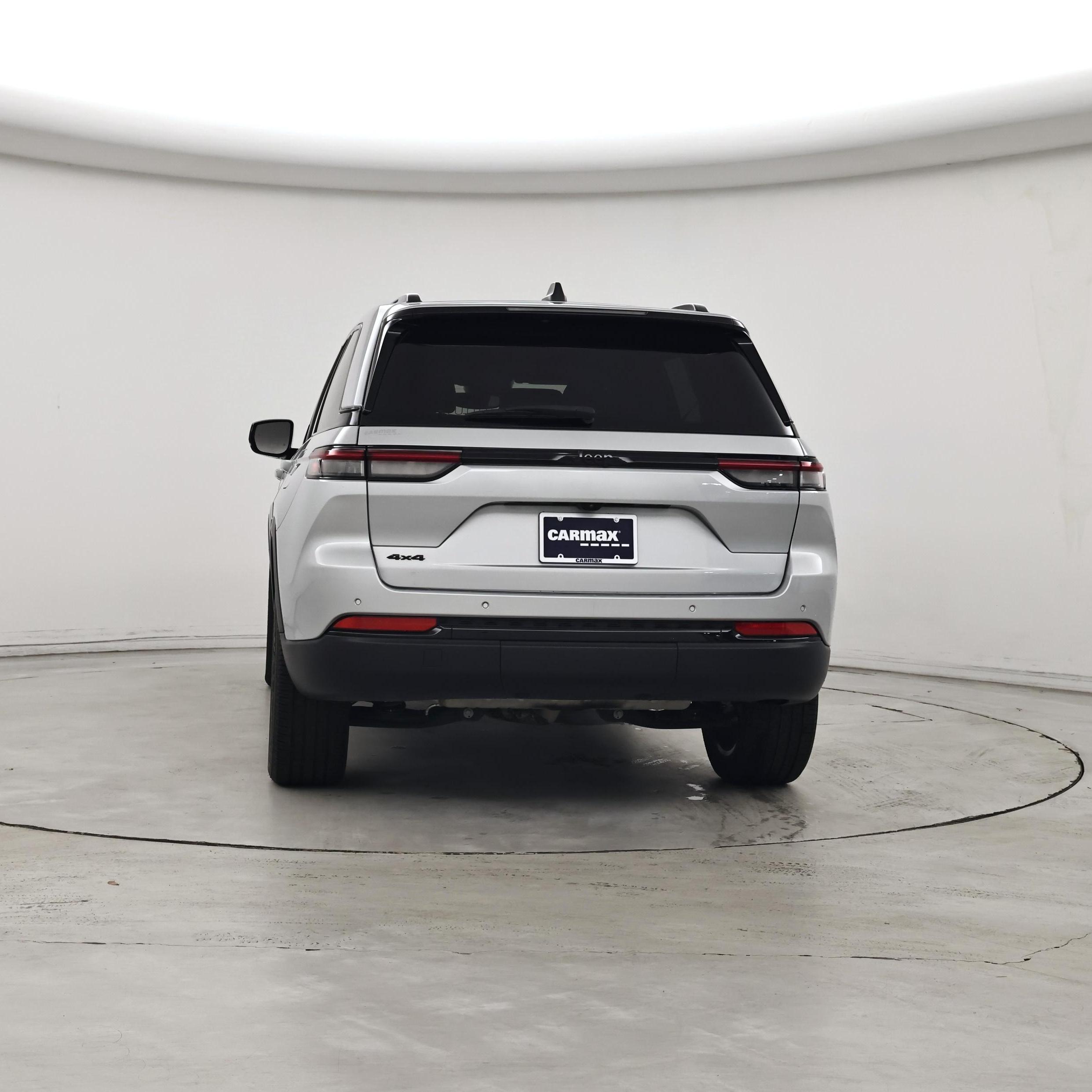 Thumbnail: 2023 Jeep Grand Cherokee - 6