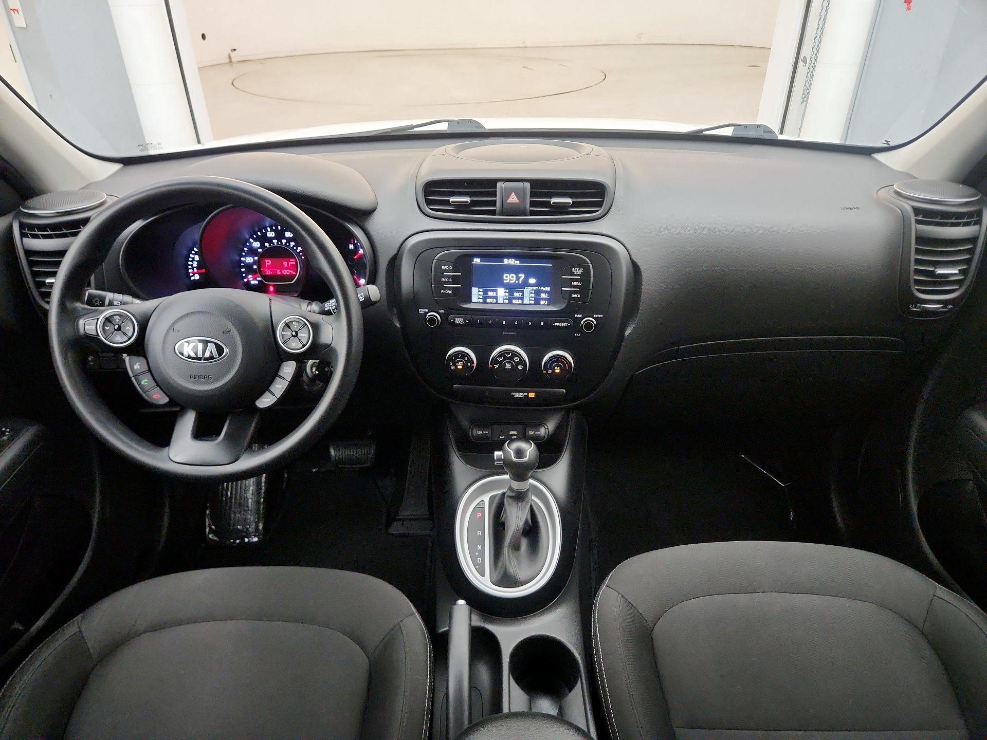 Thumbnail: 2017 Kia Soul - 9